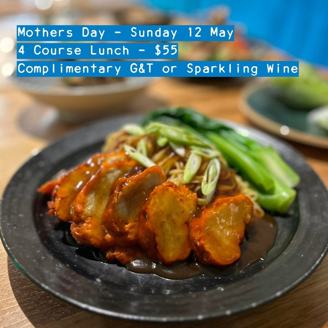 Mother's Day is just around the corner, only three weeks to go! Have you already booked a table for your family? For just $55 per person, you can enjoy four courses of delicious Southeast Asian food and a complimentary glass of either sparkling wine 