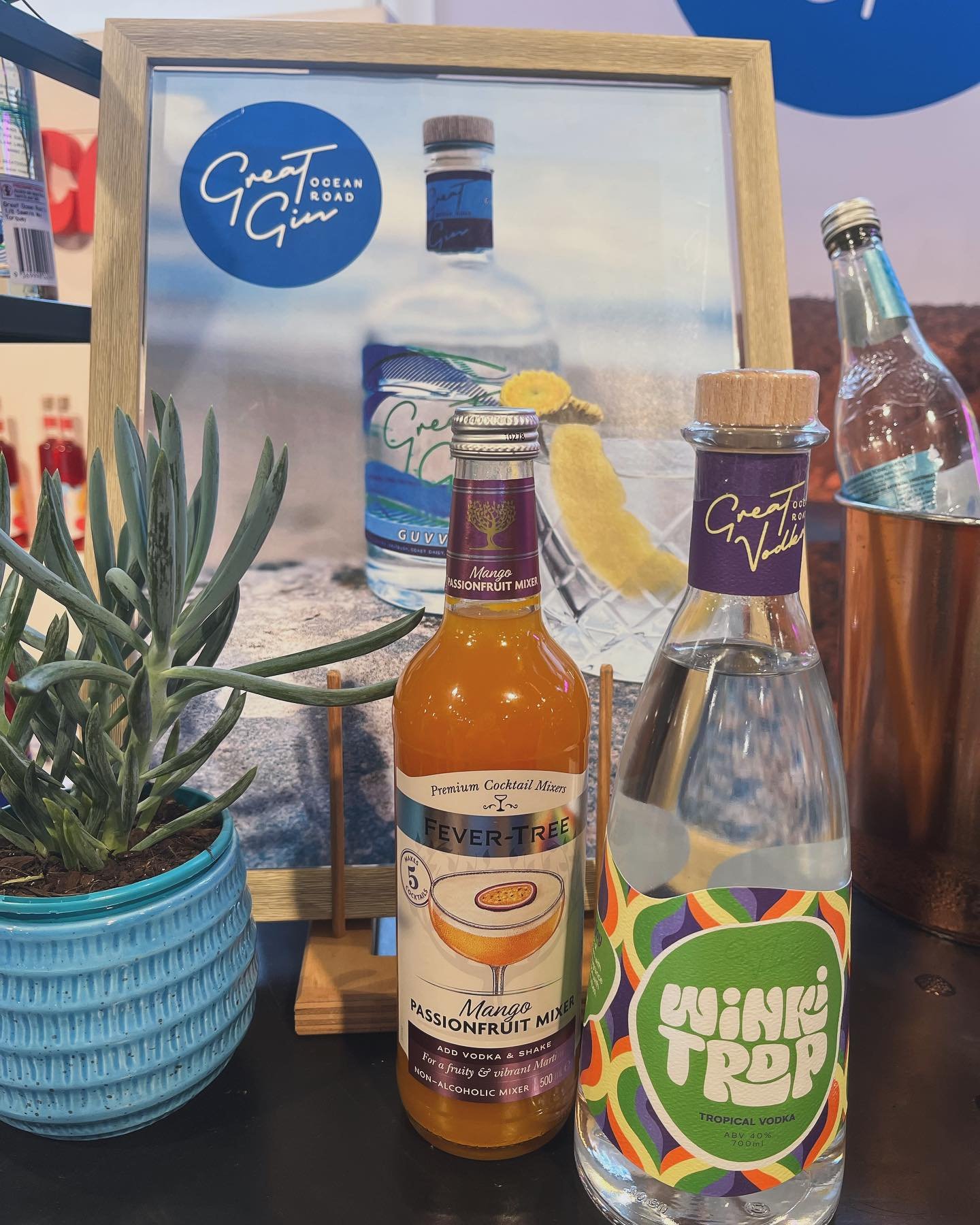 Our Winki Trop Vodka &amp; new @fevertreeaustralia Mango &amp; Pineapple Mixer. A match made in heaven! Delish!