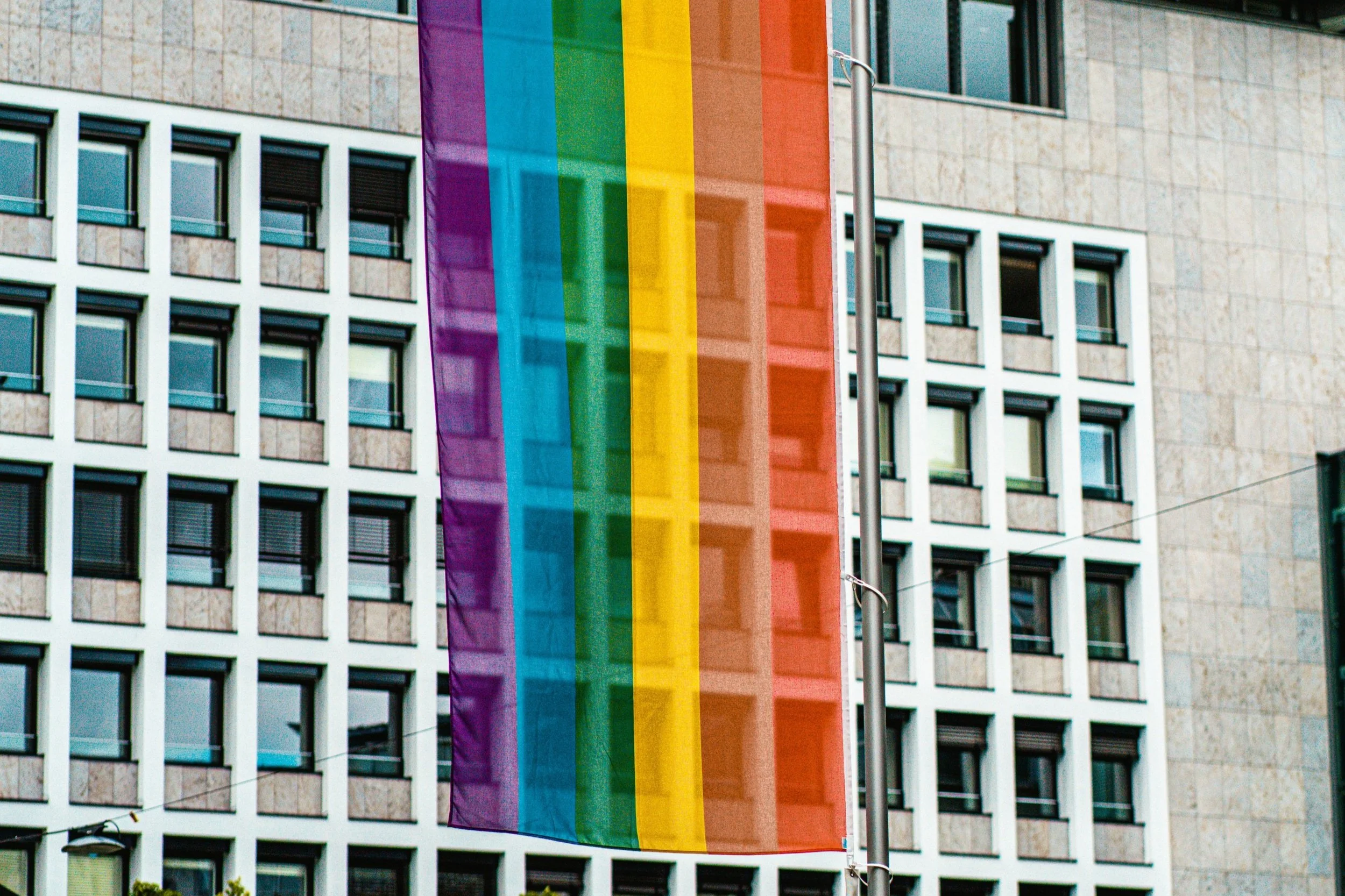 A Strong, Bipartisan Majority of Voters Reject the Trump Administration’s Plan to Eliminate 988’s Specialized Services for LGBTQ+ Youth 