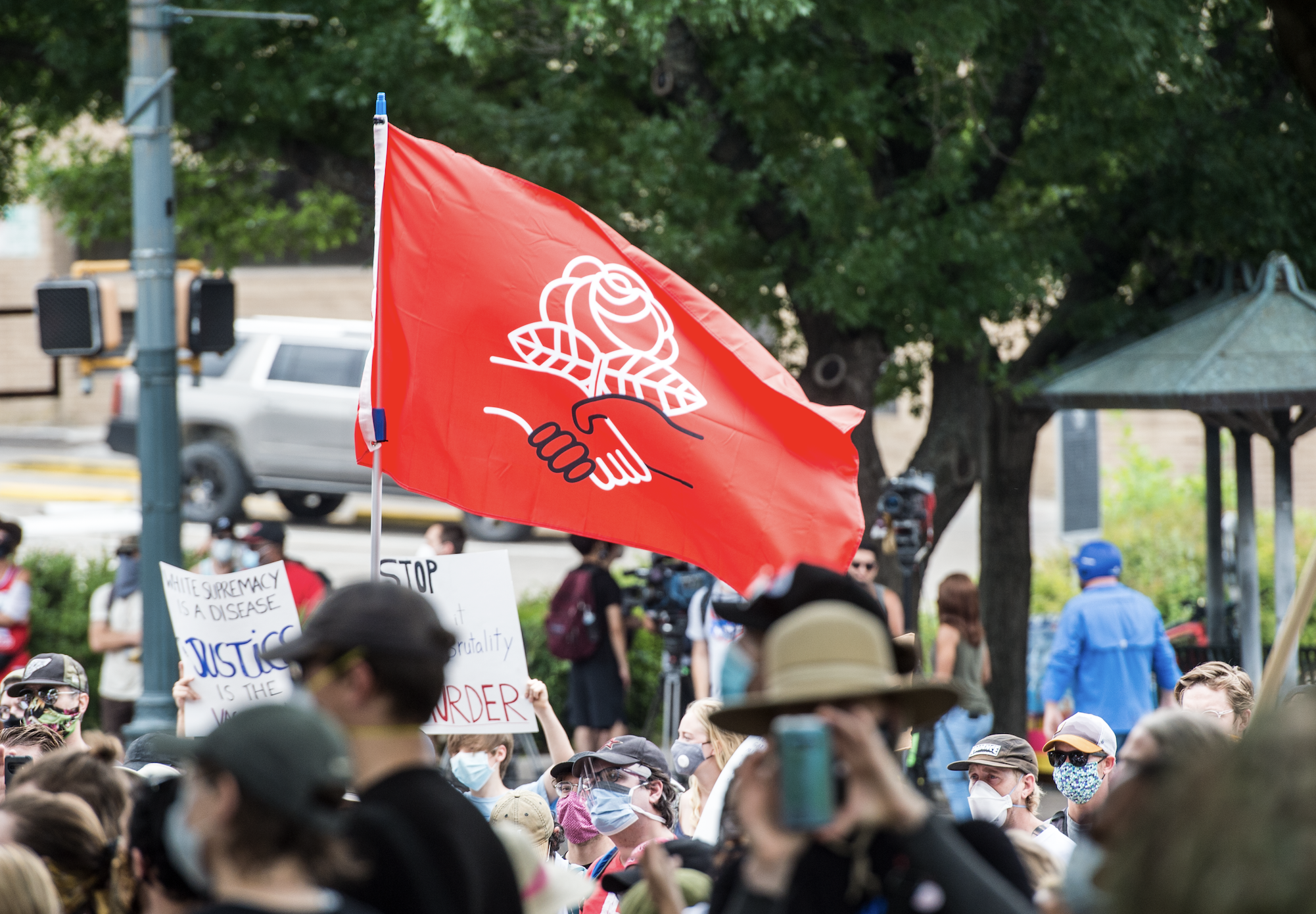 The Democratic Establishment Is Out of Step With Democratic Voters on DSA