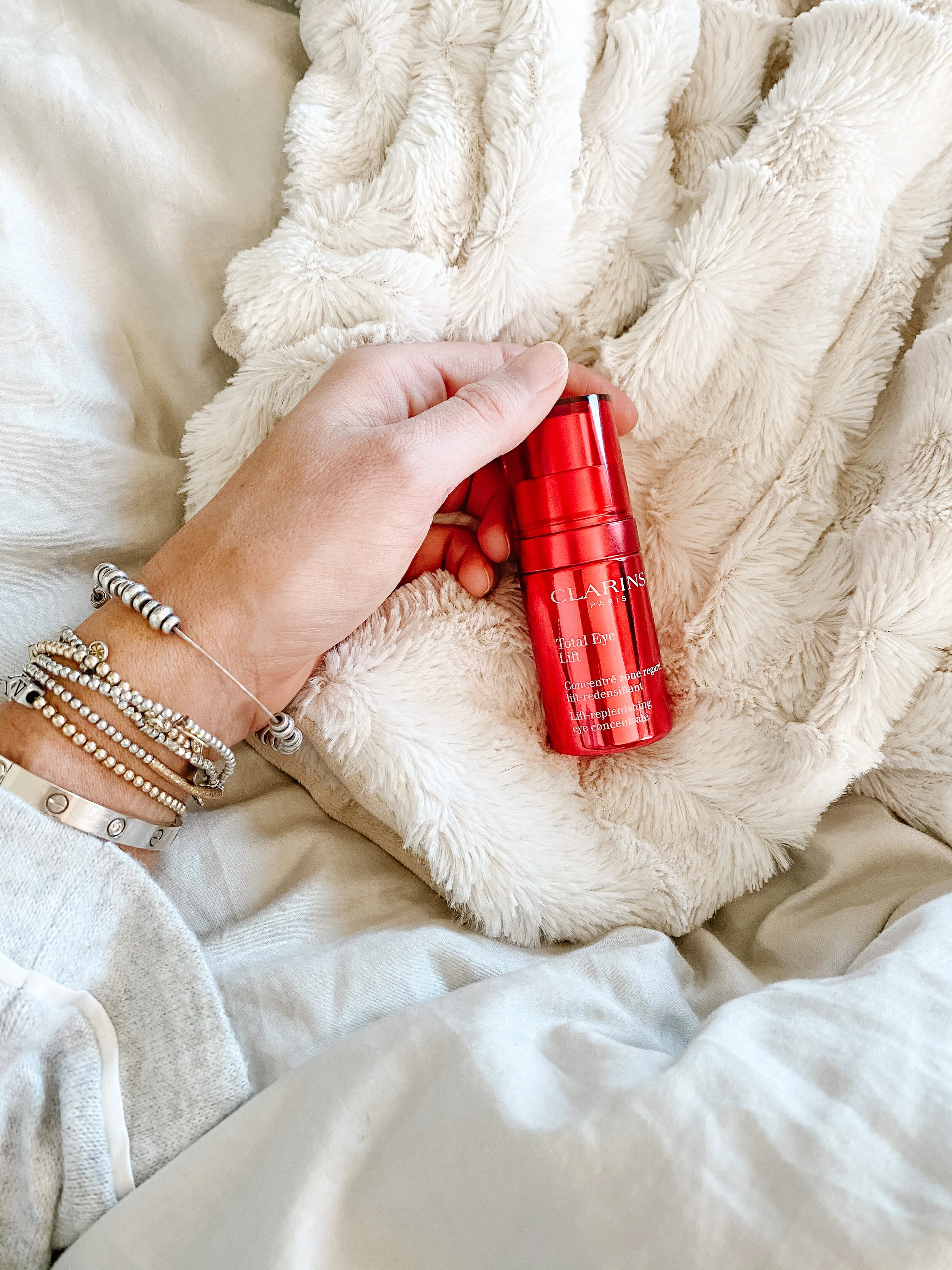 total eye lift clarins price