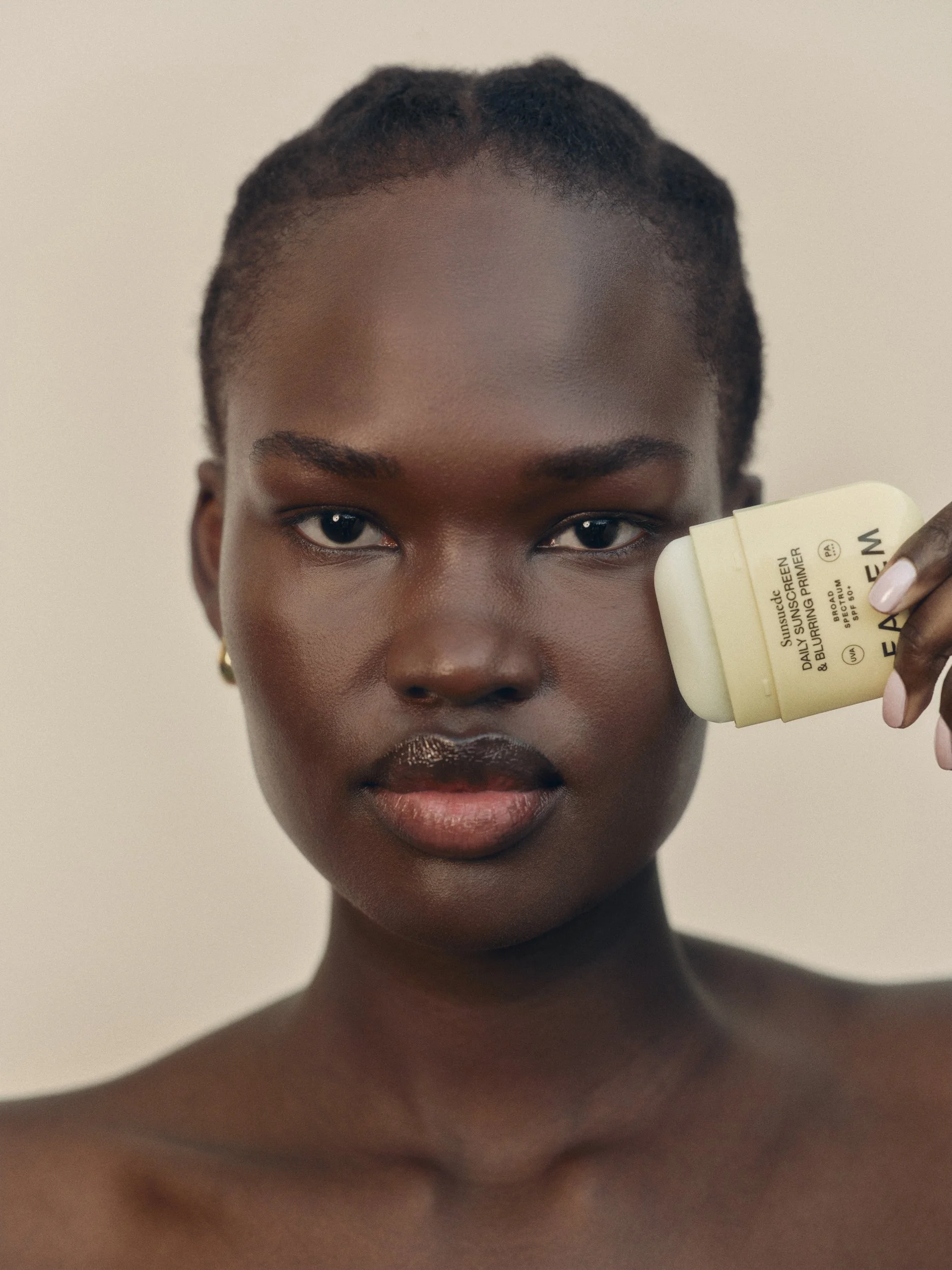 2026-13-02_EADEM SUNSCREEN_SEAMLESS_UVAPPLICATION.412.jpg