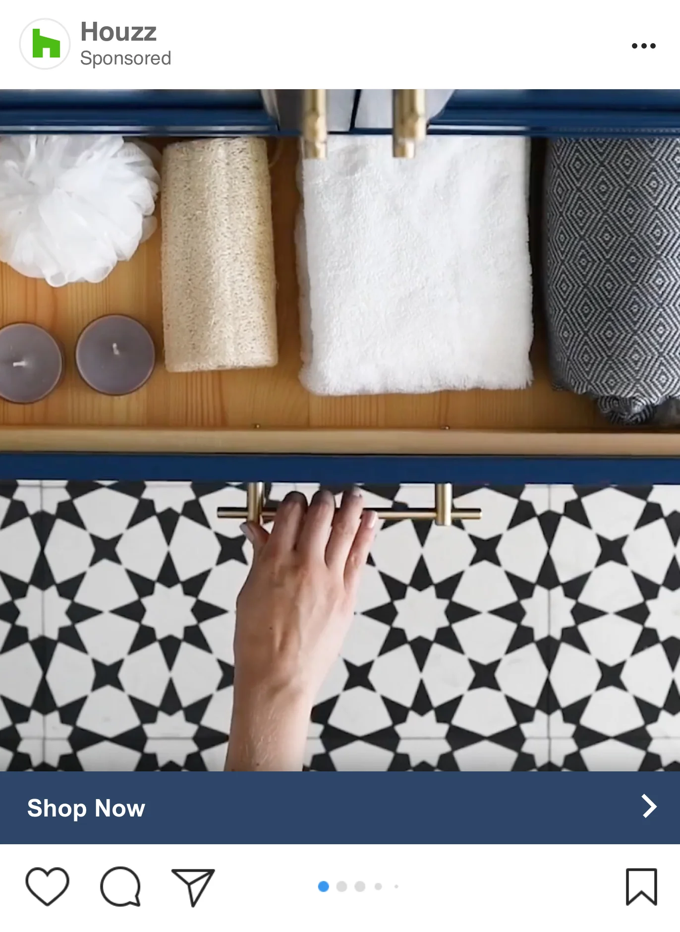 Vanity Mockup_IG_03.jpg