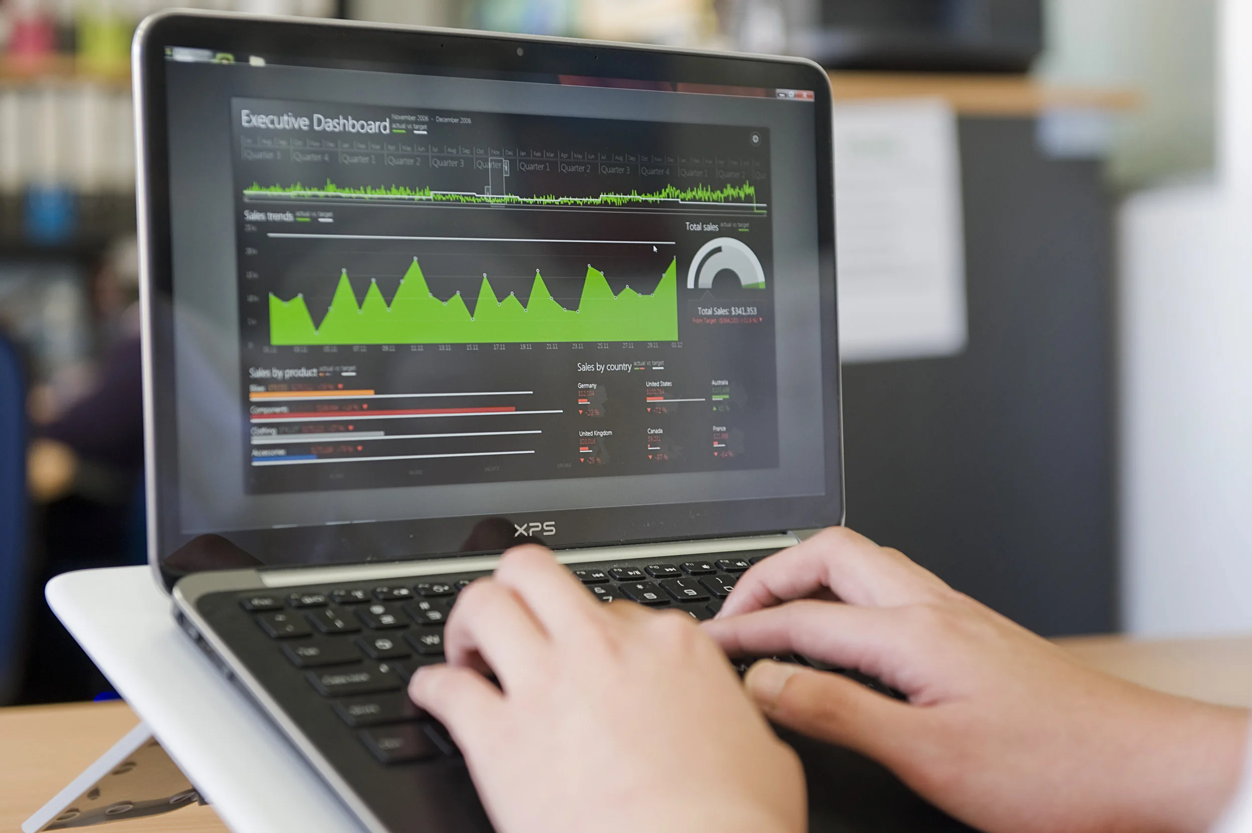 Hands laptop.jpg