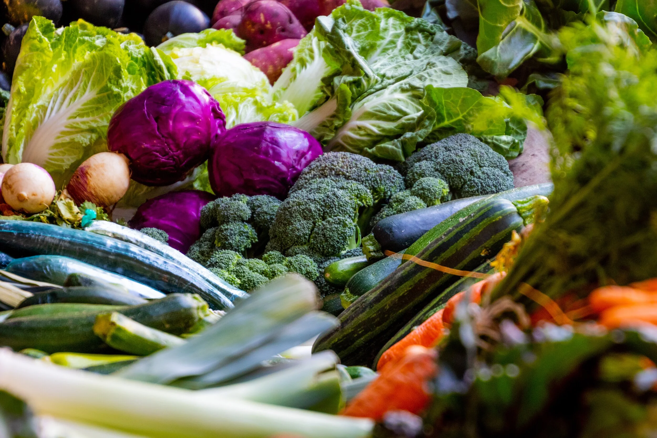 assorted-broccoli-cabbage-1300972.jpg