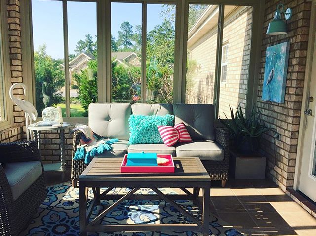 Finishing up this this sunroom just in time for the gorgeous fall weather, who wouldn&rsquo;t want to spend the next few months relaxing in this space?!
Design:@maritimeinteriordesign
&bull;
&bull;
#sunroom #relax #sunporch #interiordesign #interiors