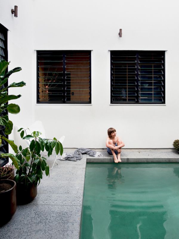 e334357f135b4cac055175c43e79e0d3--australian-homes-design-files.jpg