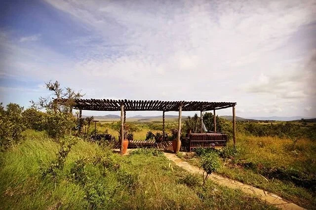 Another new and very special spot at Sieku Glamping to kick back and relax.  Tucked away from everything else and with views to die for over northern Kenya, this little hideaway is perhaps our favourite place #siekuglampinglaikipia #siekuglamping #la
