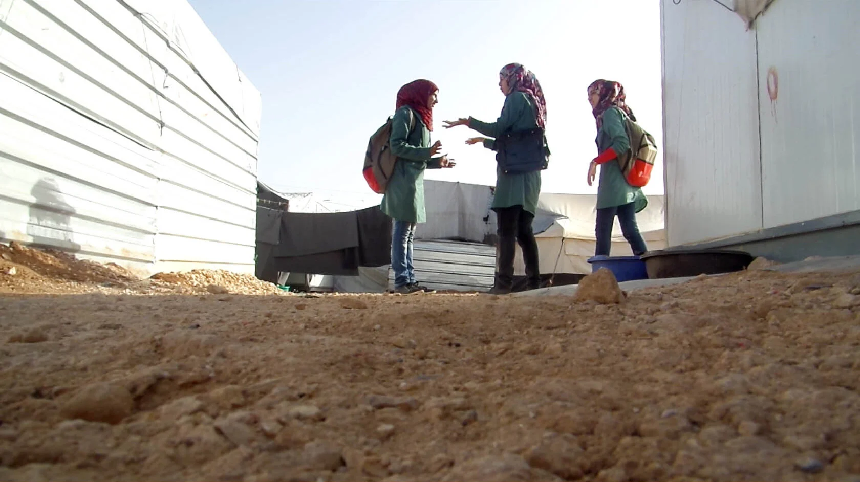 _32.5?khaldiya.goingtoschool.jpg