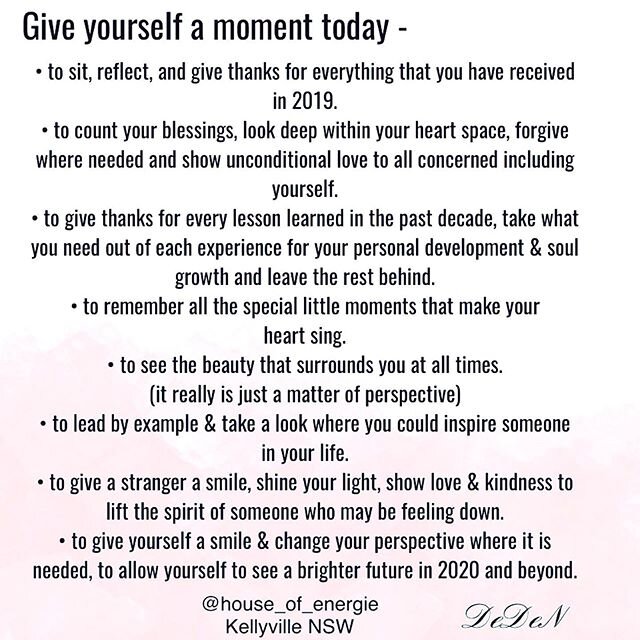 Give yourself a moment today. 
Allow yourself to find the time you deserve it! 
Time has a wonderful way of showing us what really matters. - Margaret Peters 
@house_of_energie 💫
#hillsdistrict #sydney #australia .
.
.
.
#timeisprecious #moments #mo