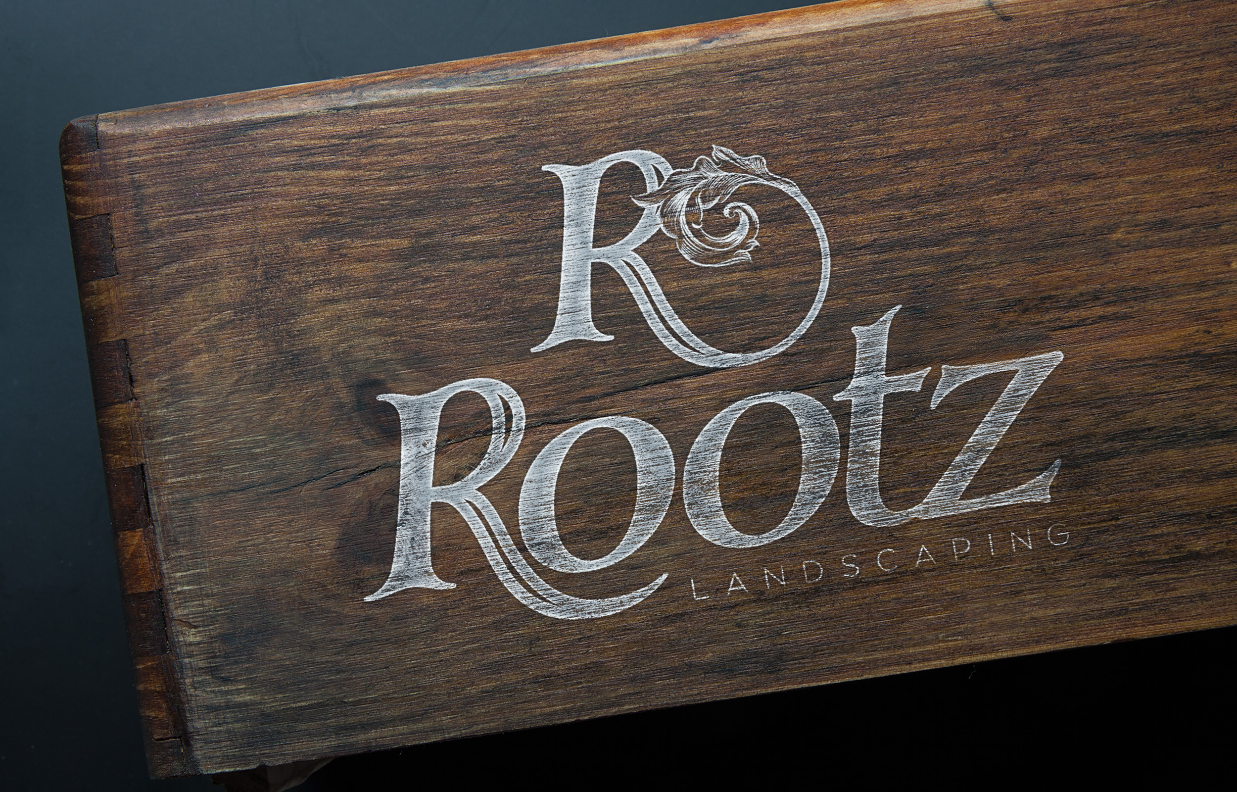 Rootz-Logo&Icon-Stack-Mockup-2500px.jpg