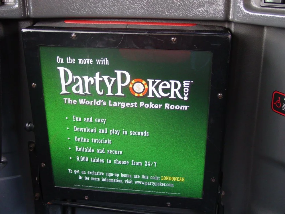  And on the fold up seats of the cabs we placed some 'tips'. 