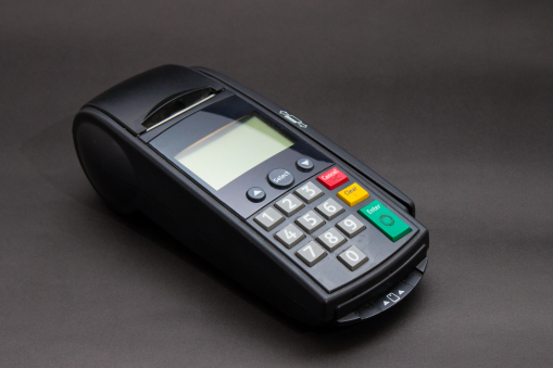 How To Select The Right Credit Card Processing Vendor?