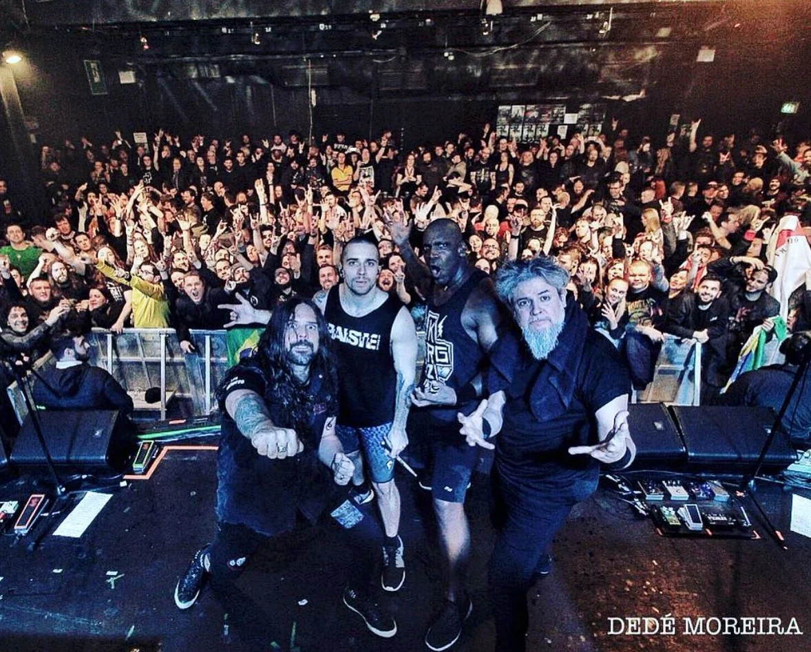 Ingressos esgotados em Dublin (Irlanda) para ver o show do Machine Messiah. Foto: Dedé Moreira
