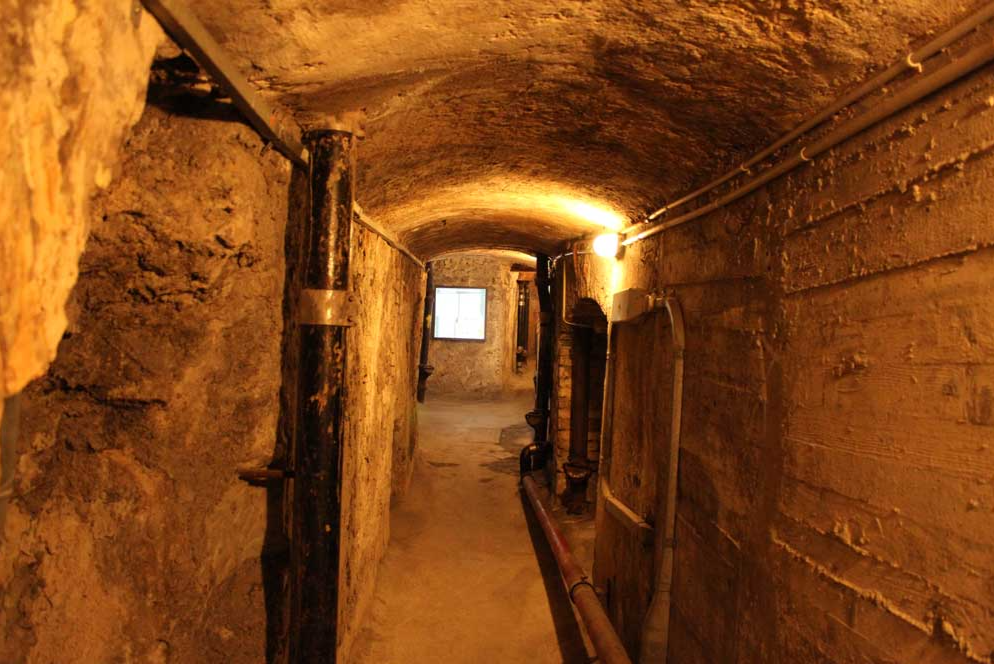 Business Club On Tour: Stadtführung «Underground in Zürich»