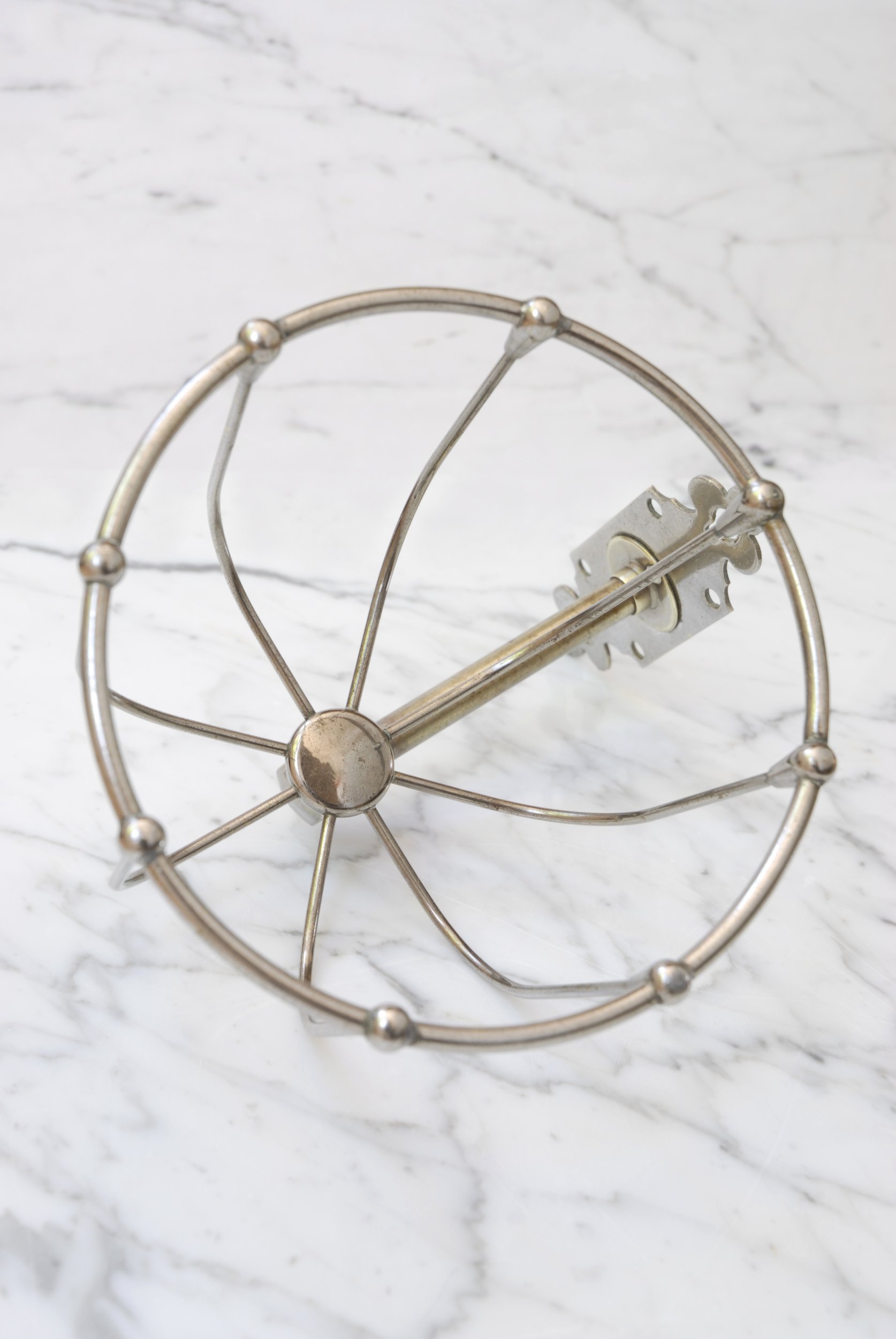 SIZED 1559 Brass Nickel Sponge Holder.JPG