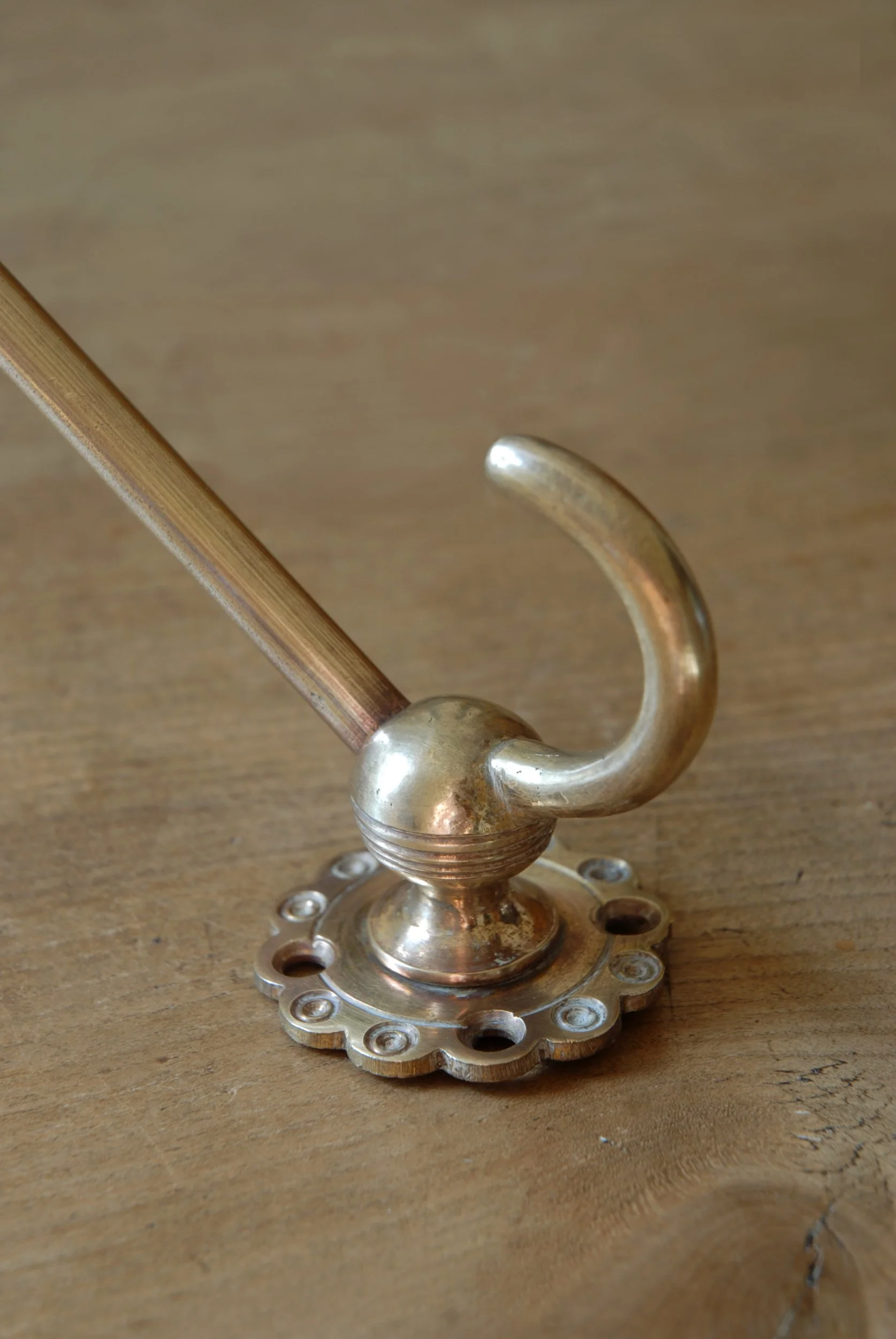 SIZED 1599 Brass Coat Hook Antique Victorian.JPG
