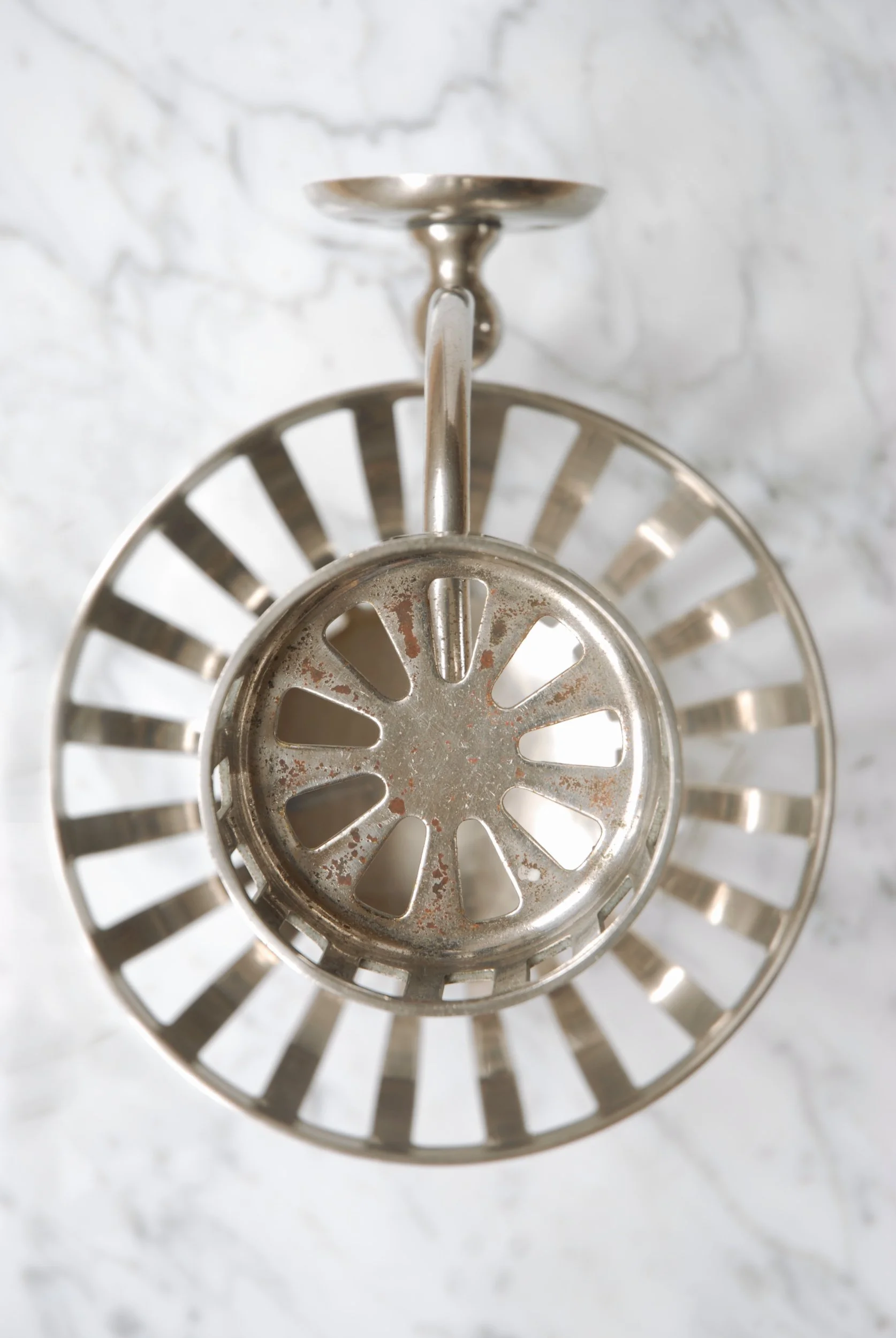 SIZED 1359 Nickel Sponge Holder.JPG