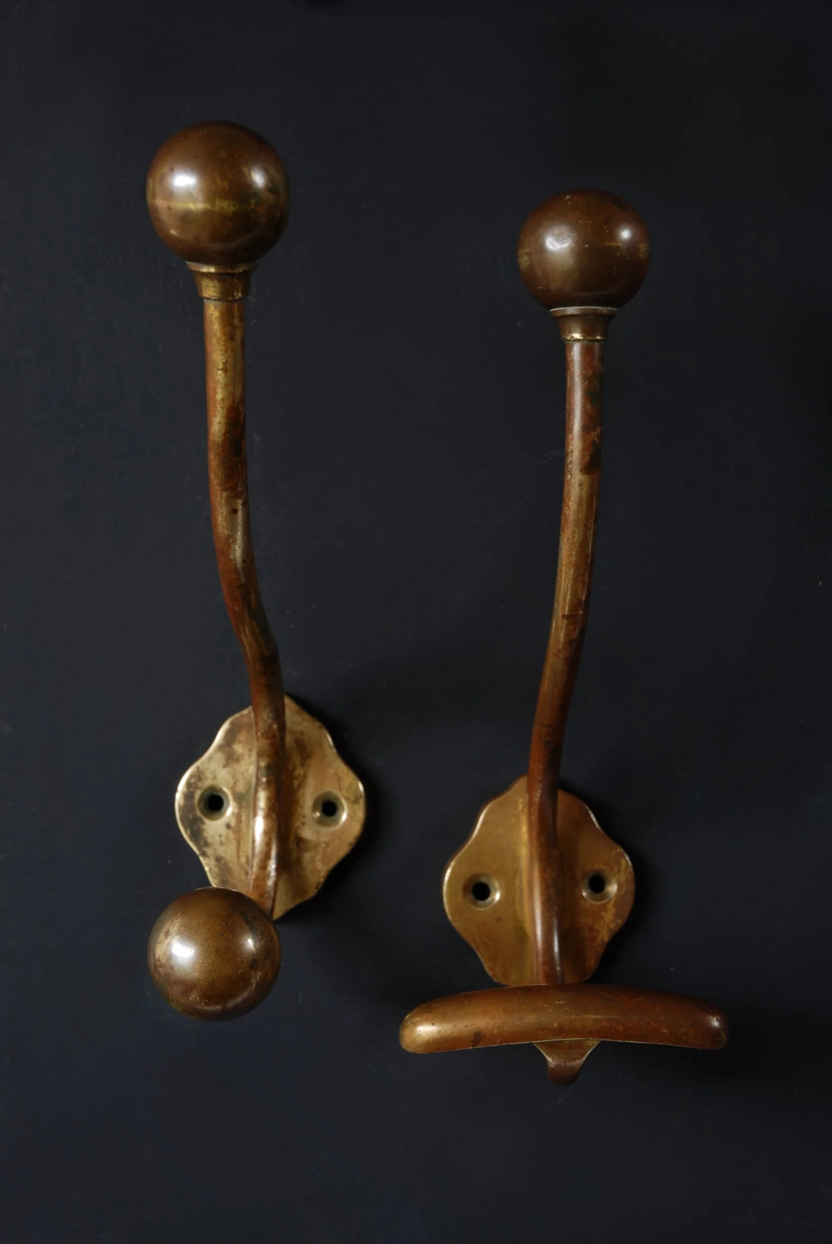 SIZED 1564 Victorian Coat Hook.JPG