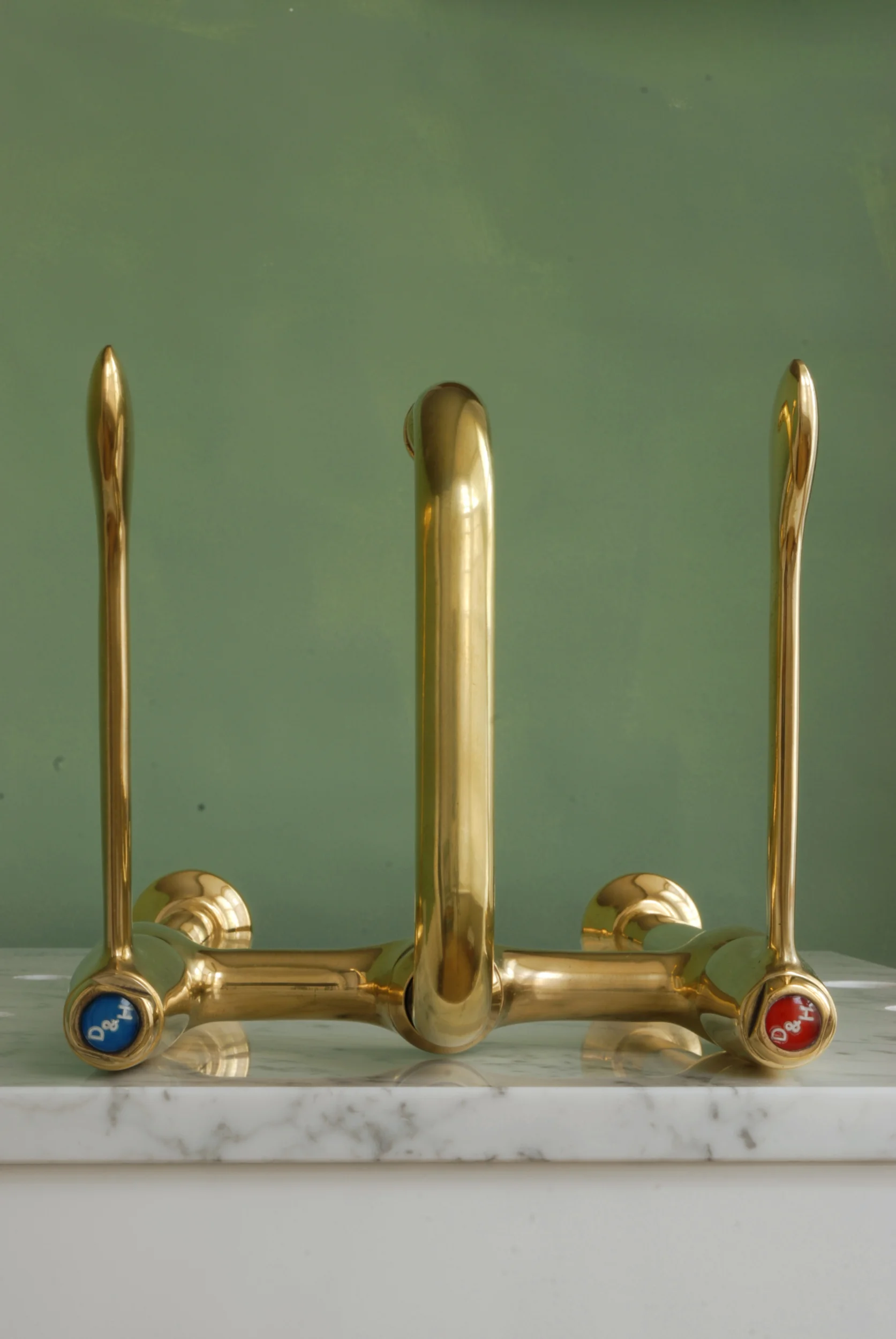 155 Lever Arm Taps Top View.JPG