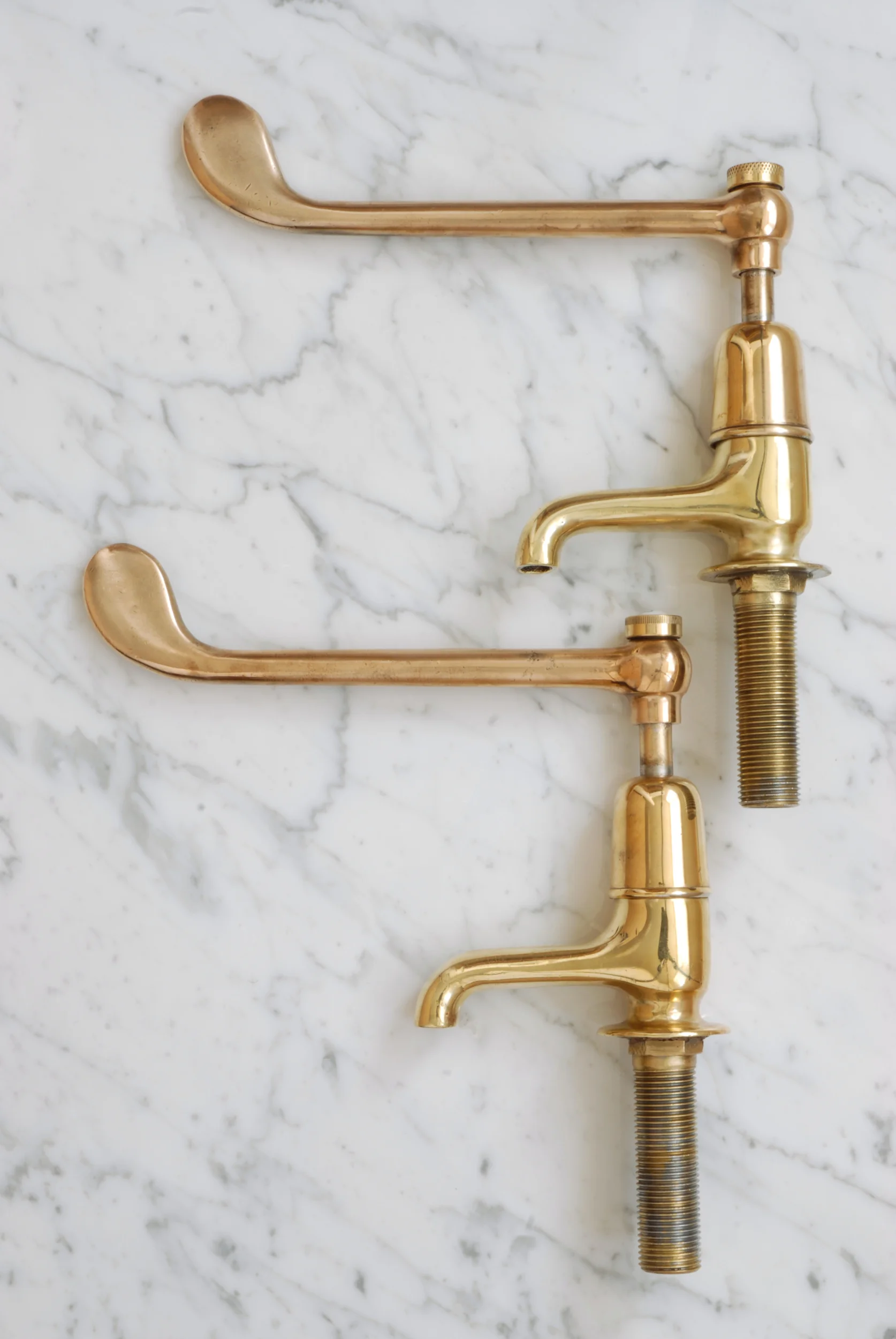 121 Lever Arm Taps Flat Side View.JPG