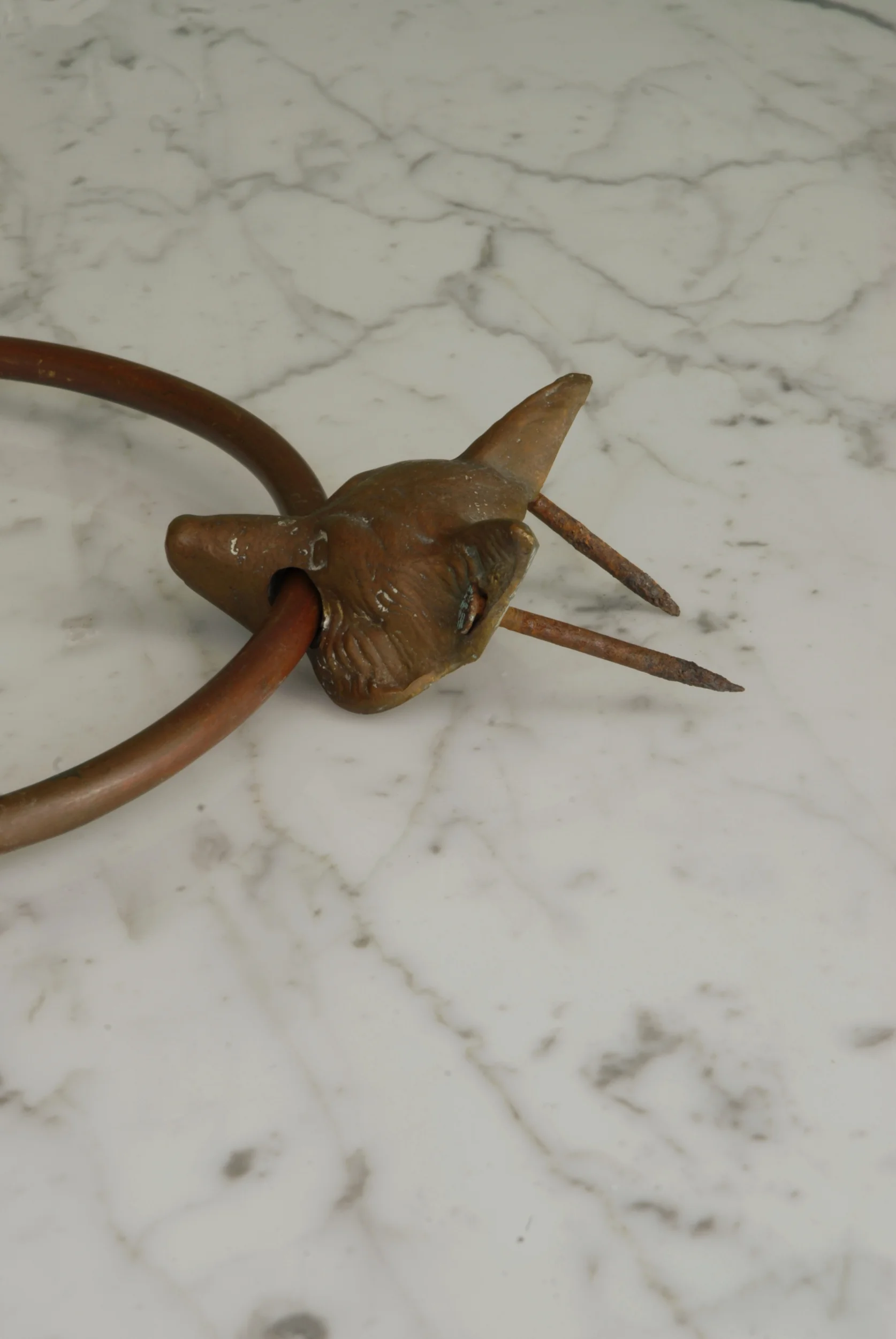 178 Fox Towel Ring Original Nails.JPG