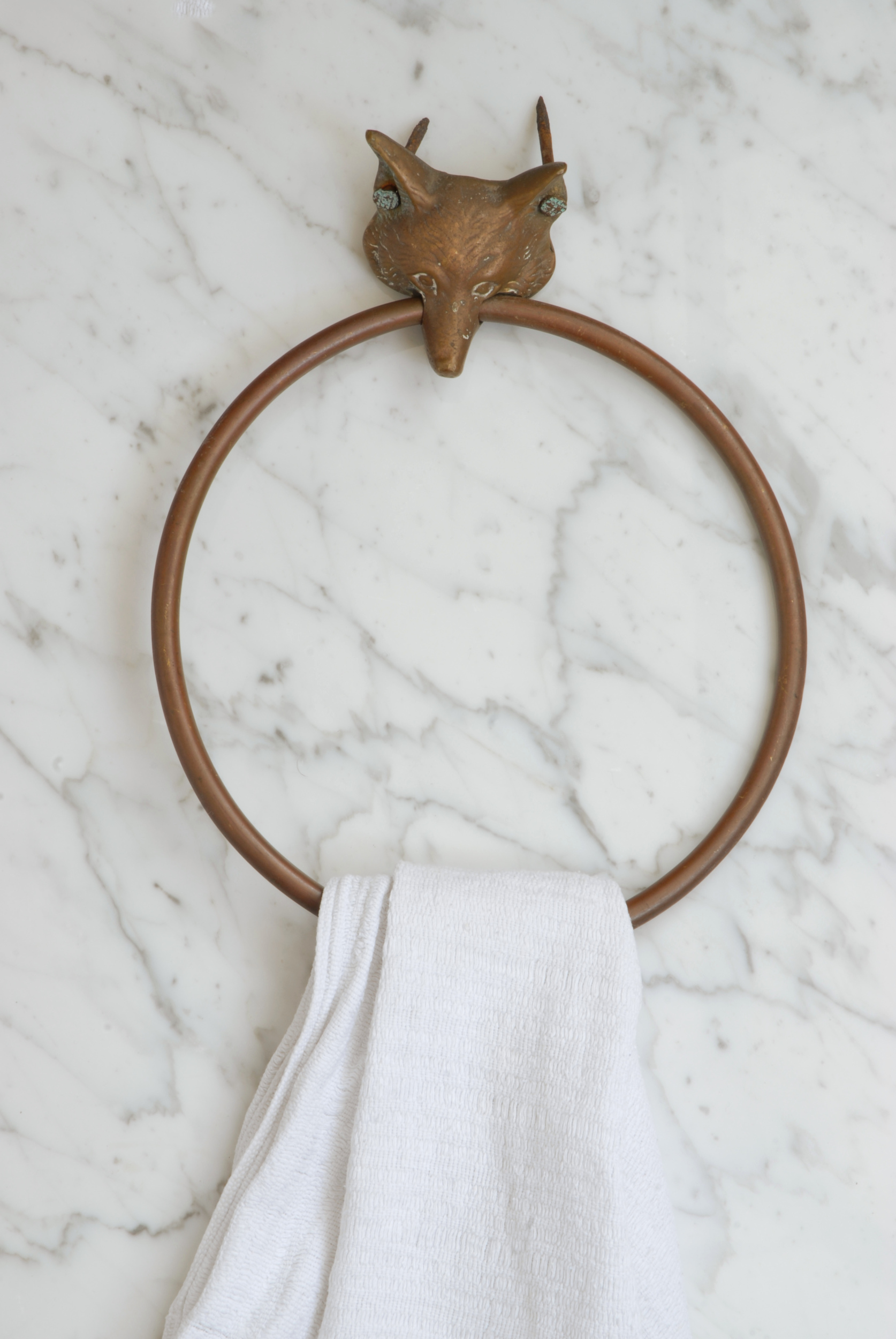 178 Fox Towel Ring with Towel.JPG