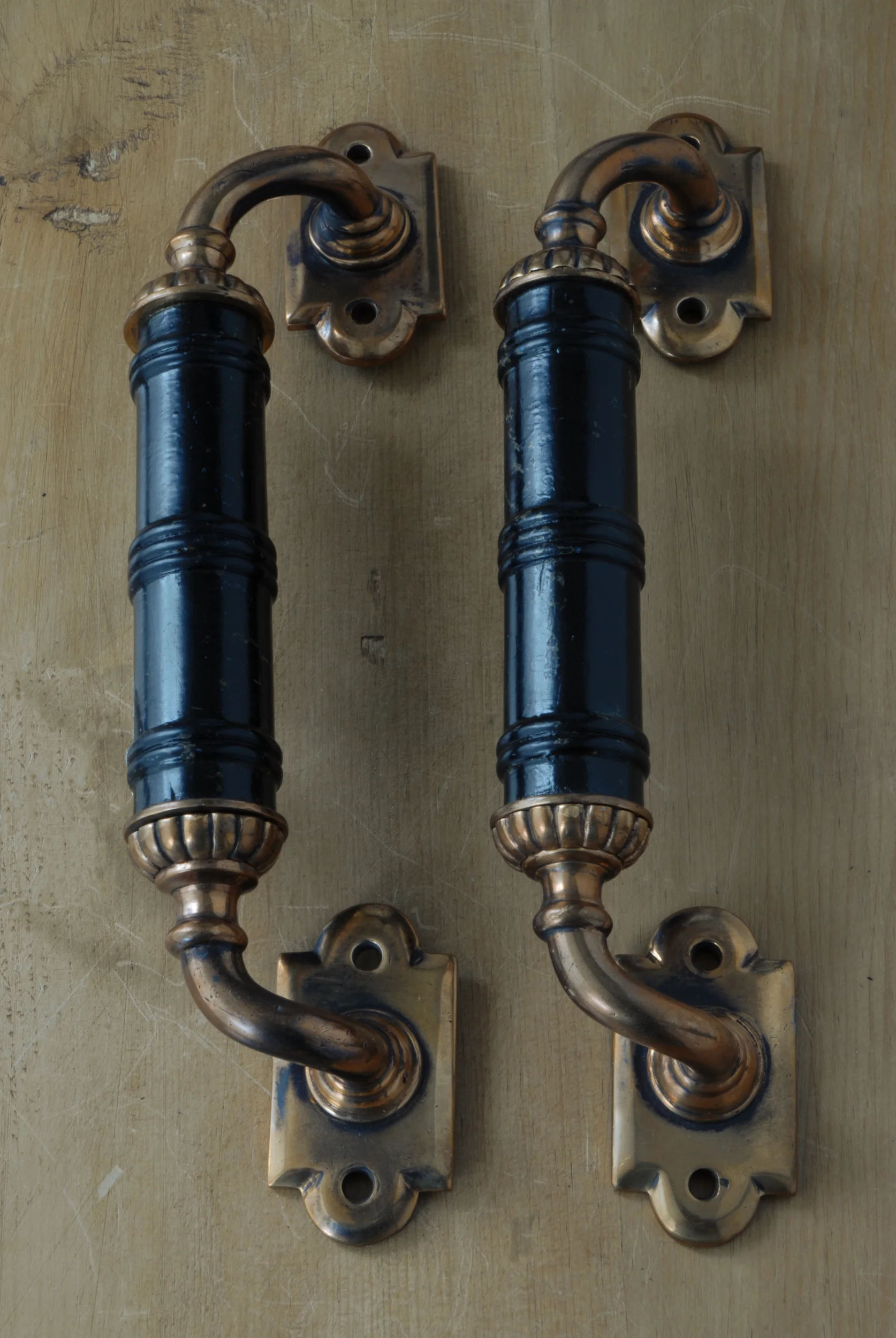 Sized  Pull Handles Side View.JPG