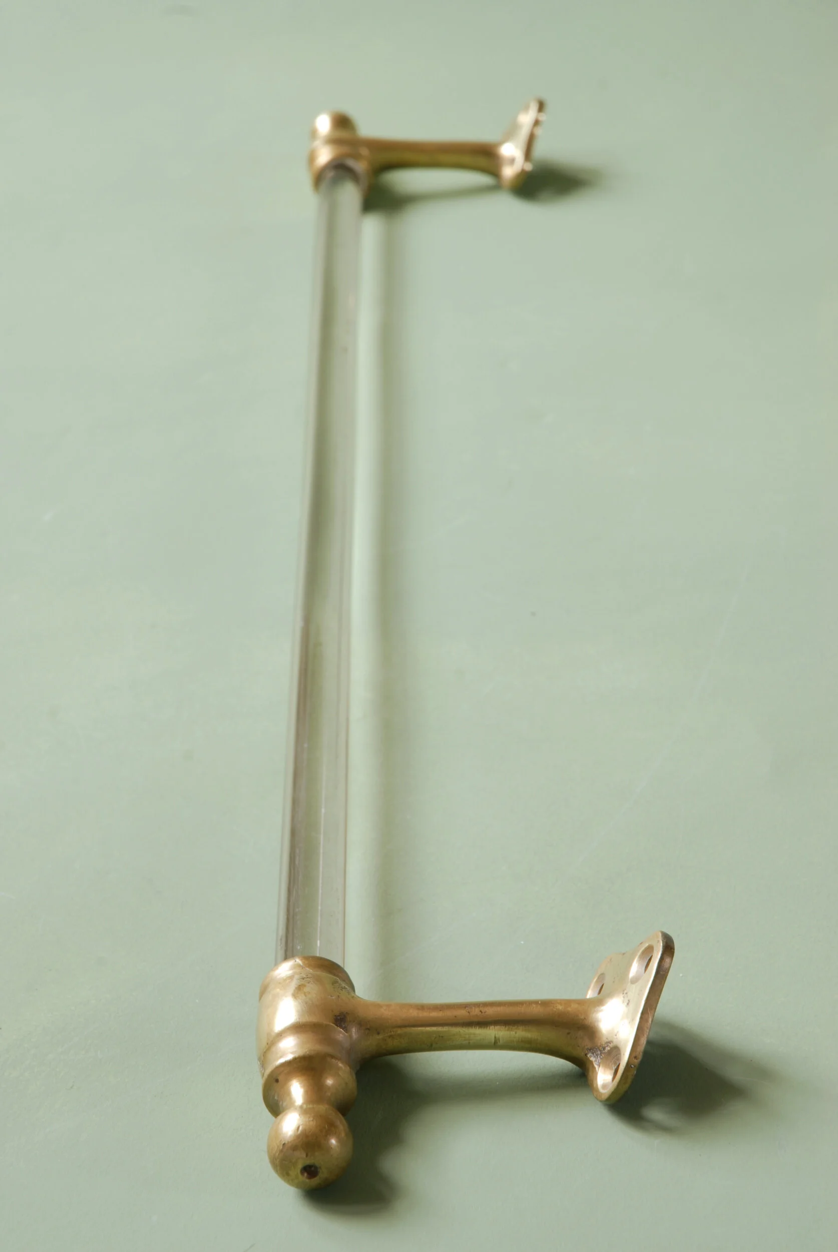 SIZED 312 Single Towel Rail Close Up.JPG