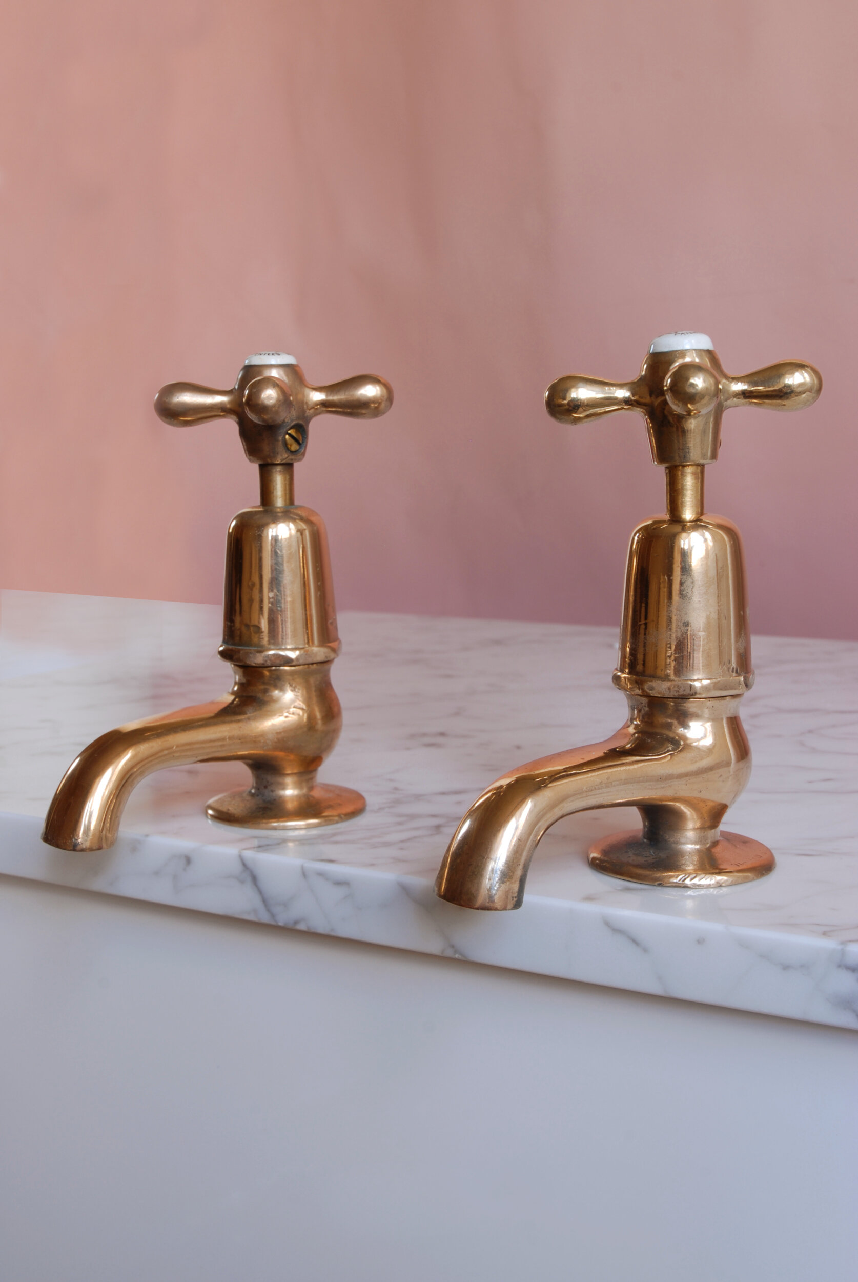 SIZED 327 Shanks Taps Side View.JPG