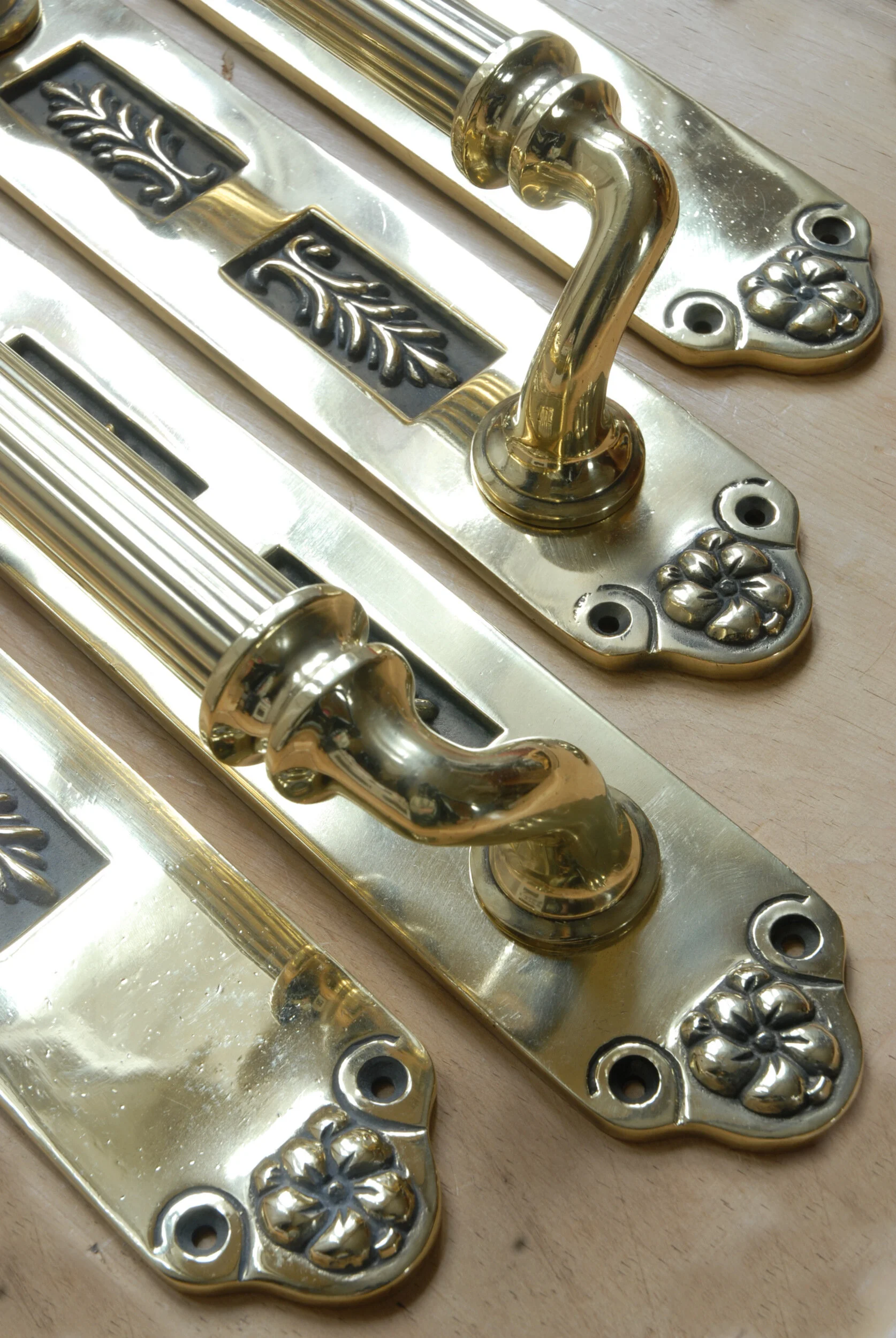 SIZED 414 Set Brass Antique Pull Handles Close Up Handles.JPG