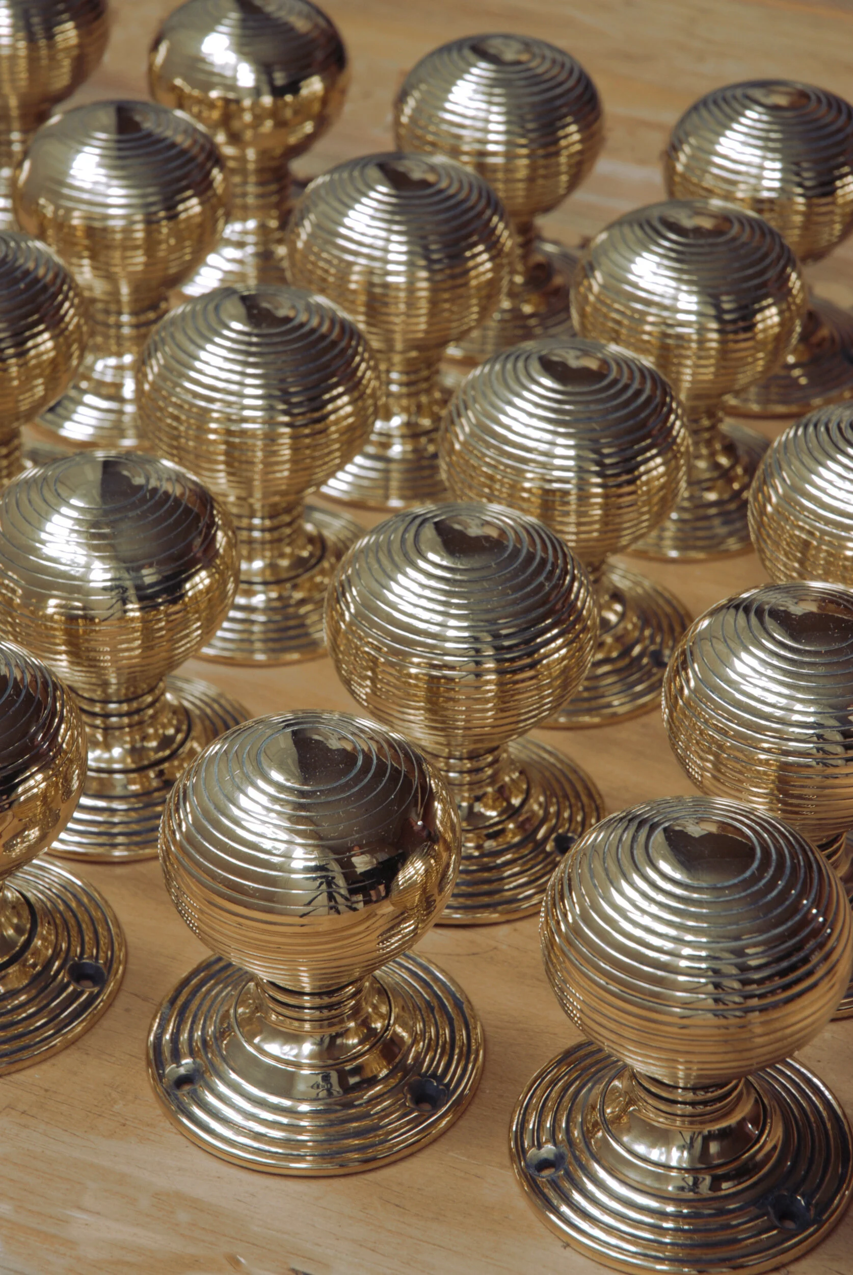 SIZED 425 Beehive Door Knobs.JPG