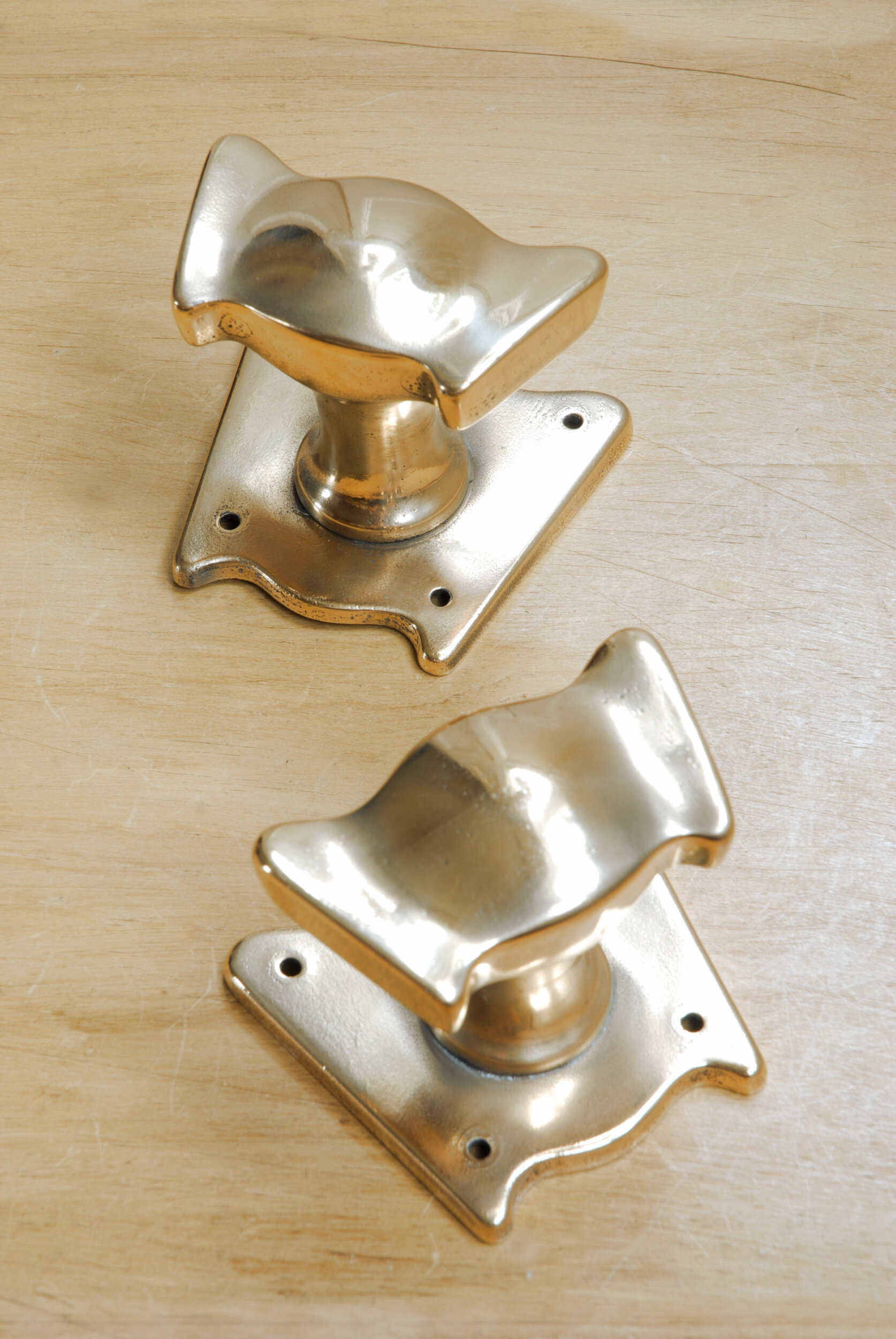 SIZED 440 James Collins Door Knobs Distance.JPG