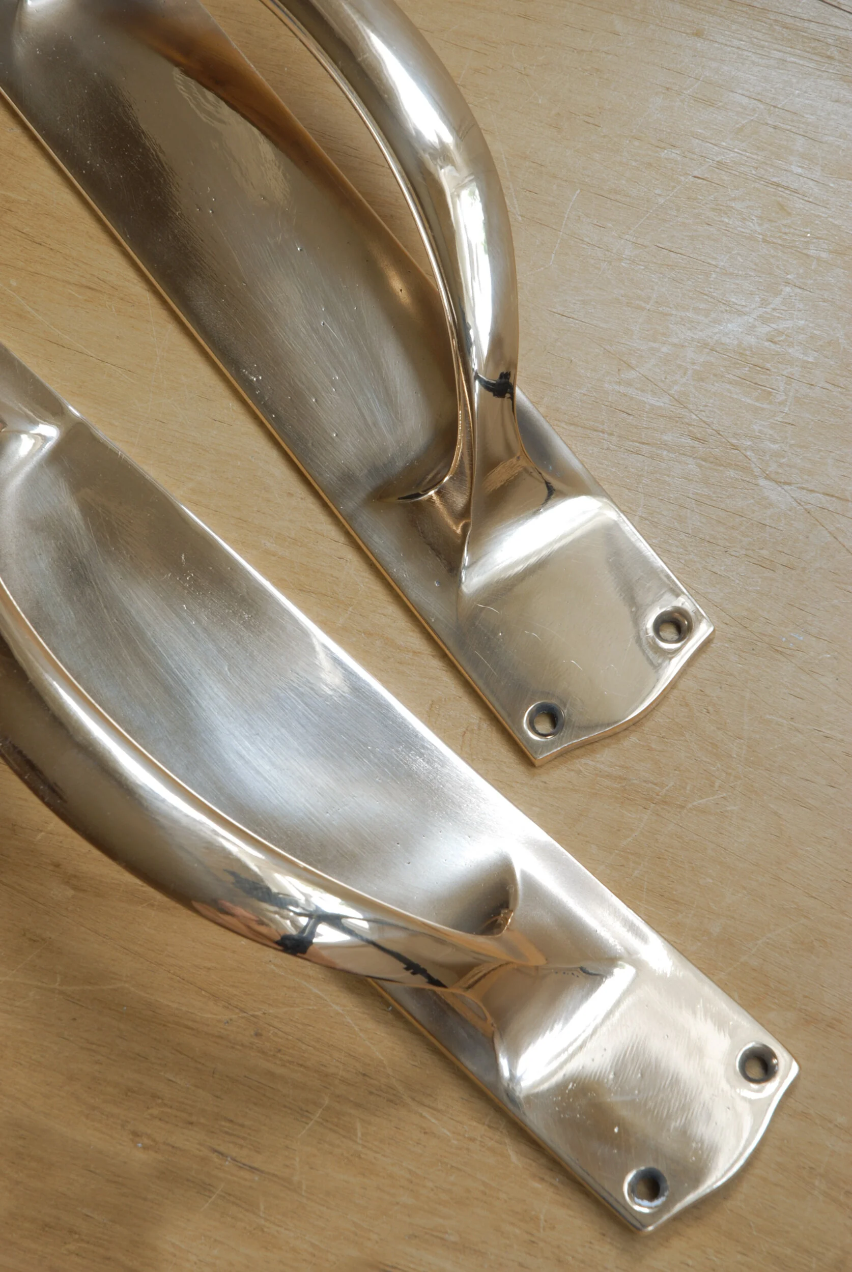 SIZED 444 Pair Handles End Details.JPG