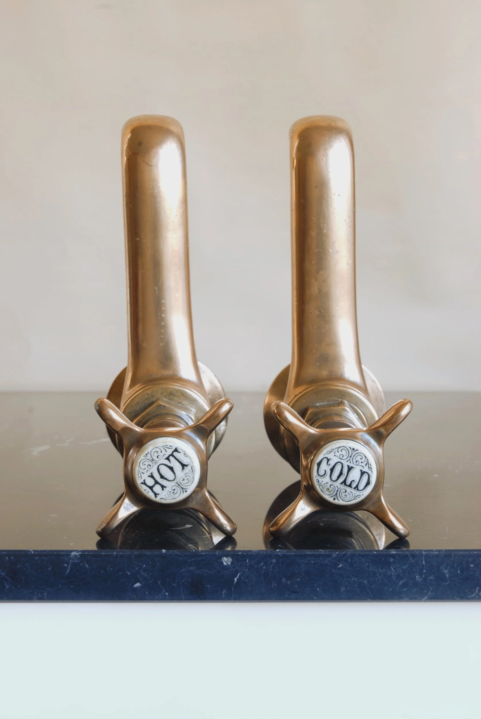 SIZED 564 Long Reach Bath Taps Top View.JPG