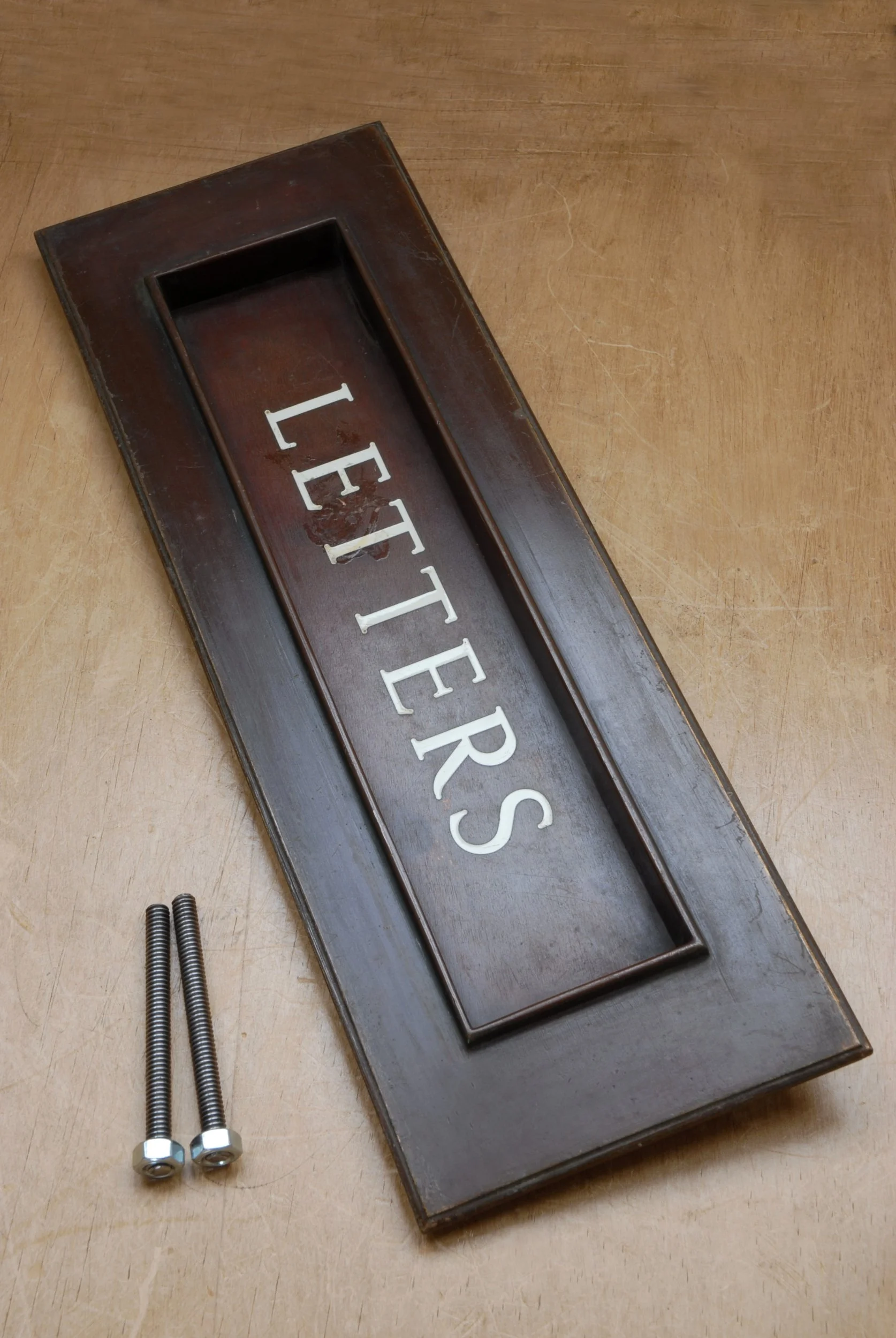 SIZED 989 Large Bronze Letterflap.JPG