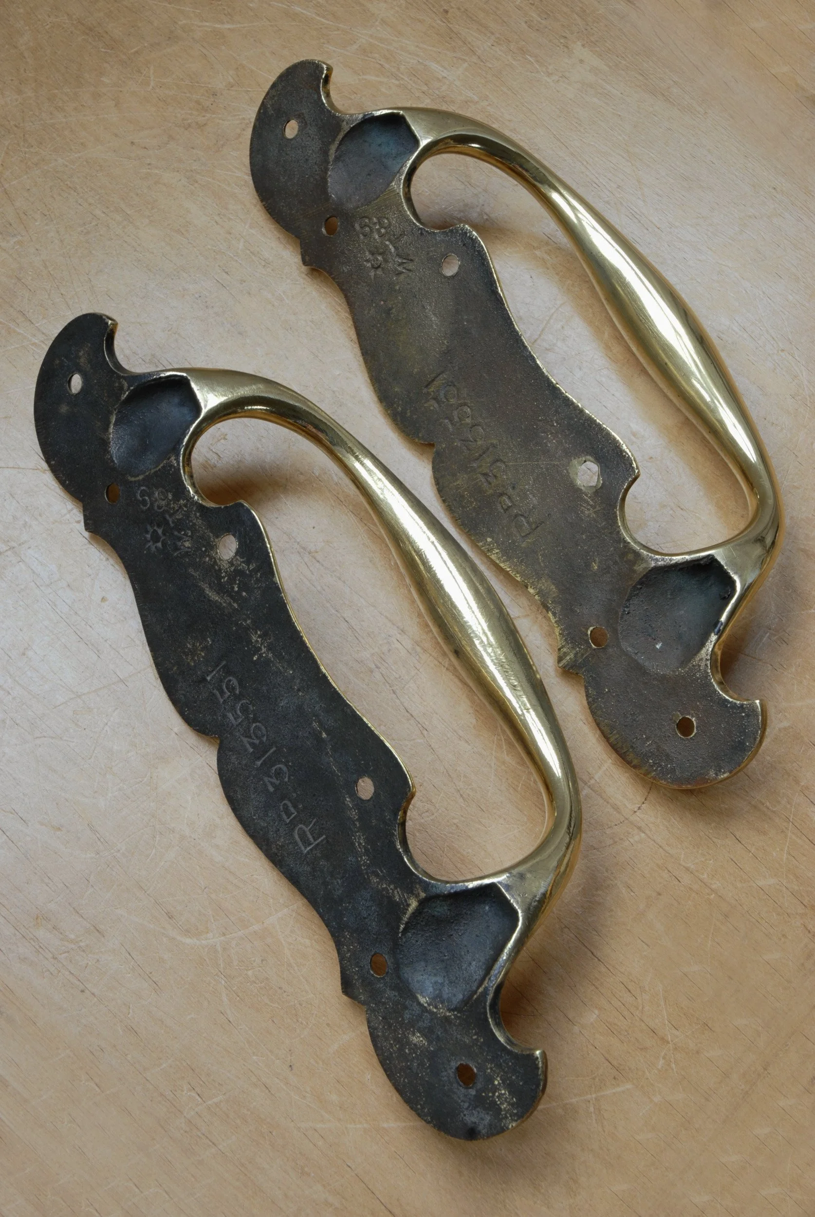 SIZED 997 Drawer Handles Brass.JPG