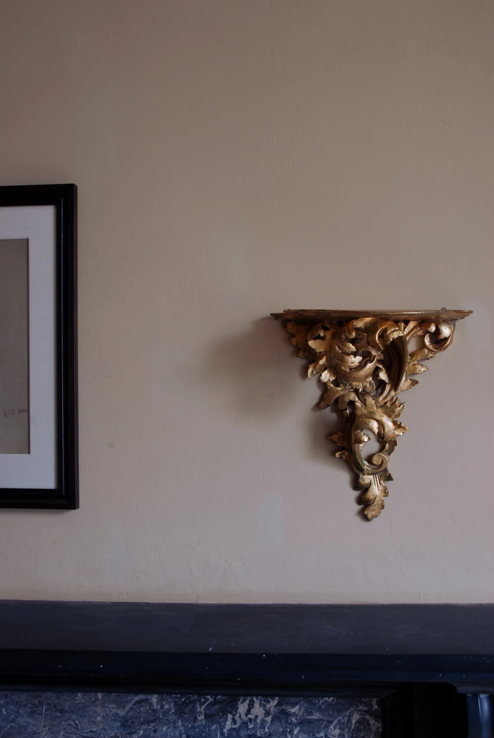 SIZED 1012 Florentine Wall Shelf Gilt.JPG