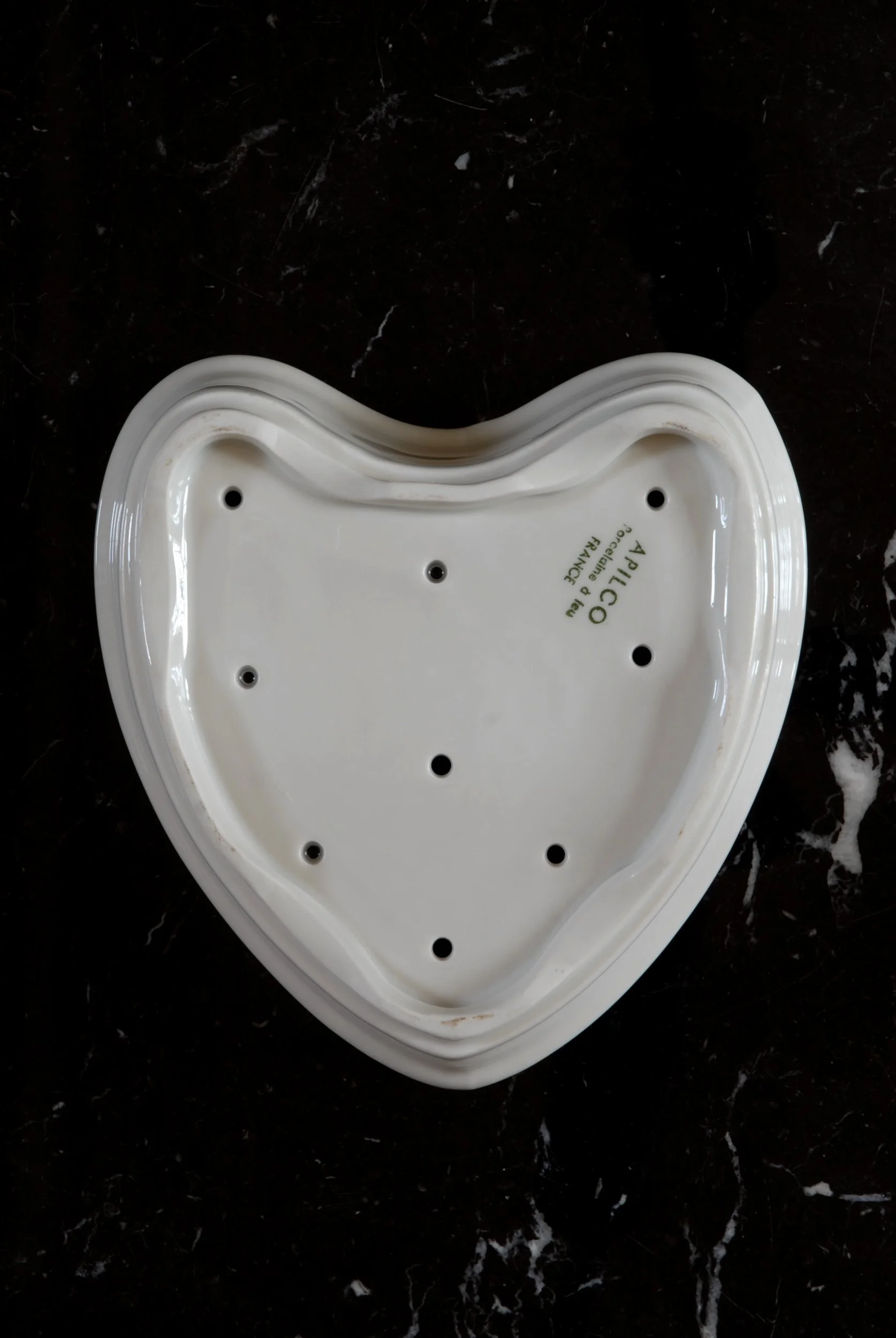 SIZED 1013 Heart Ceramic Dish.JPG