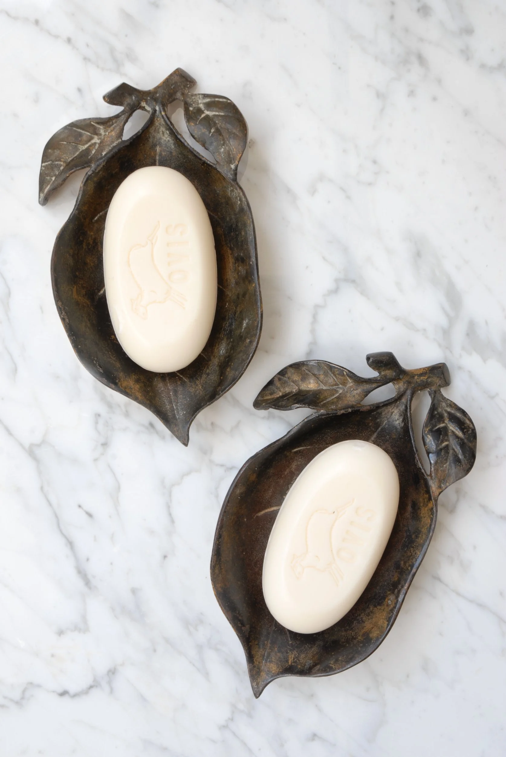 SIZED 1073 Antique Soap Dish Waterandwooduk.JPG