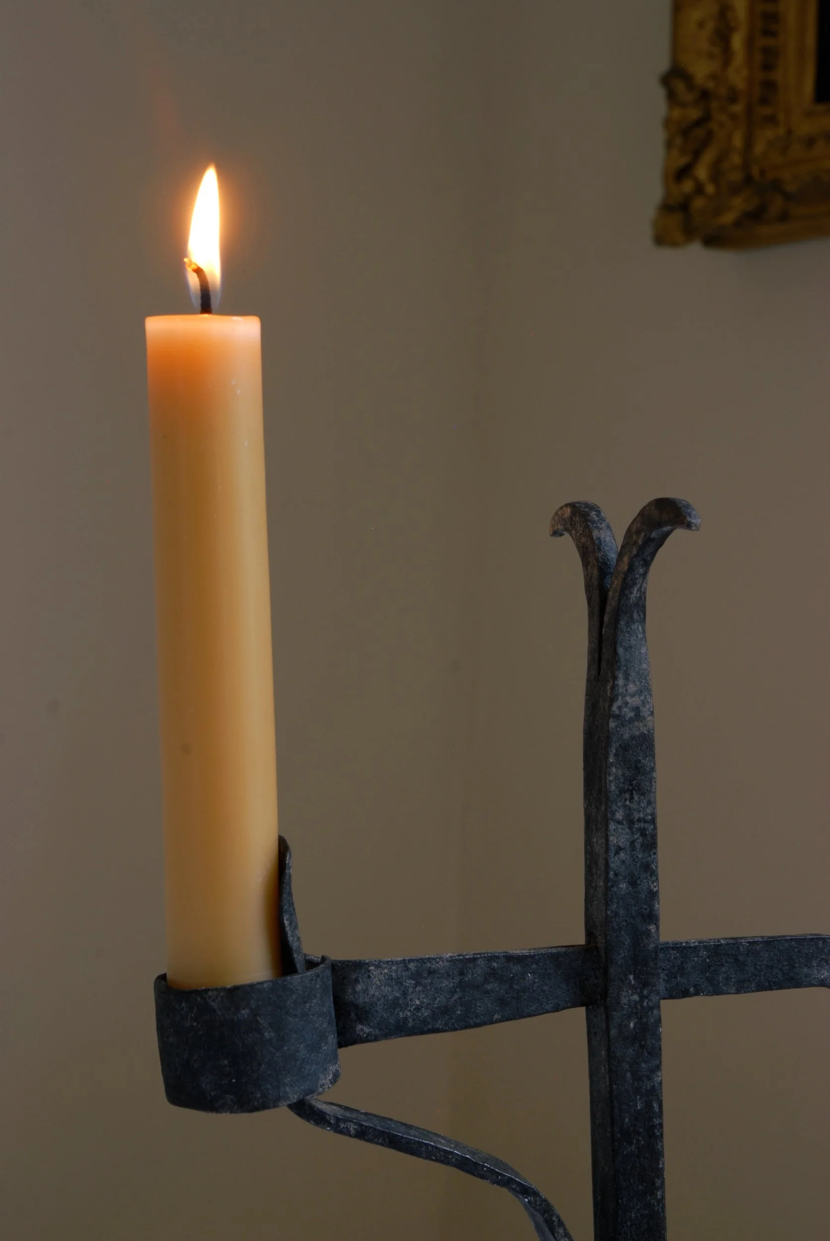 SIZED 1081 Cast Iron Candlestick French.JPG