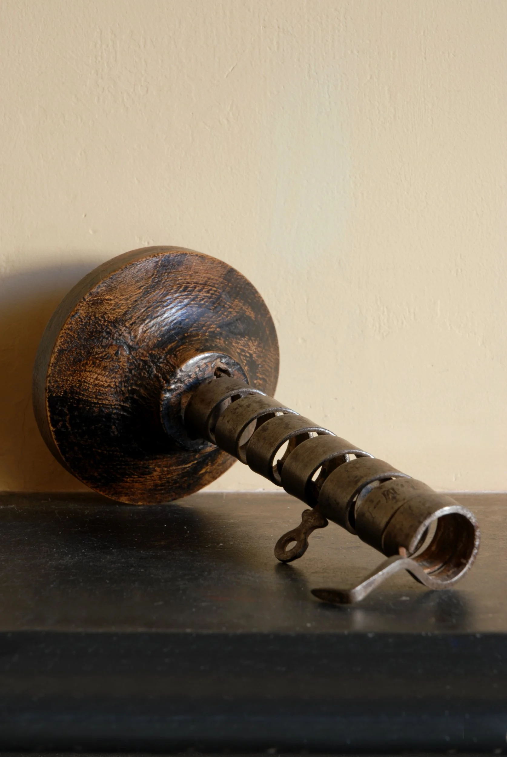 SIZED 1163 Candlesticks 1700s Waterandwooduk.JPG