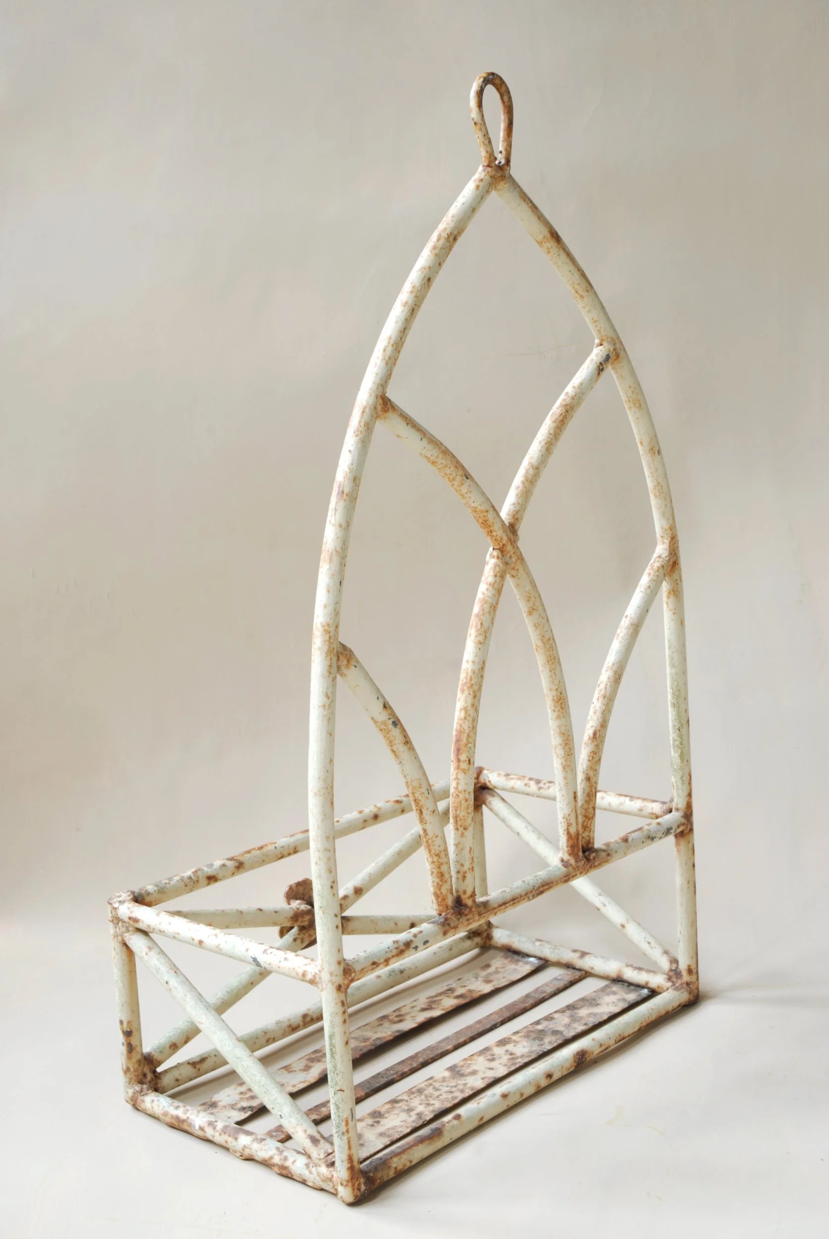 SIZED 1167 Antique Victorian Planter.JPG