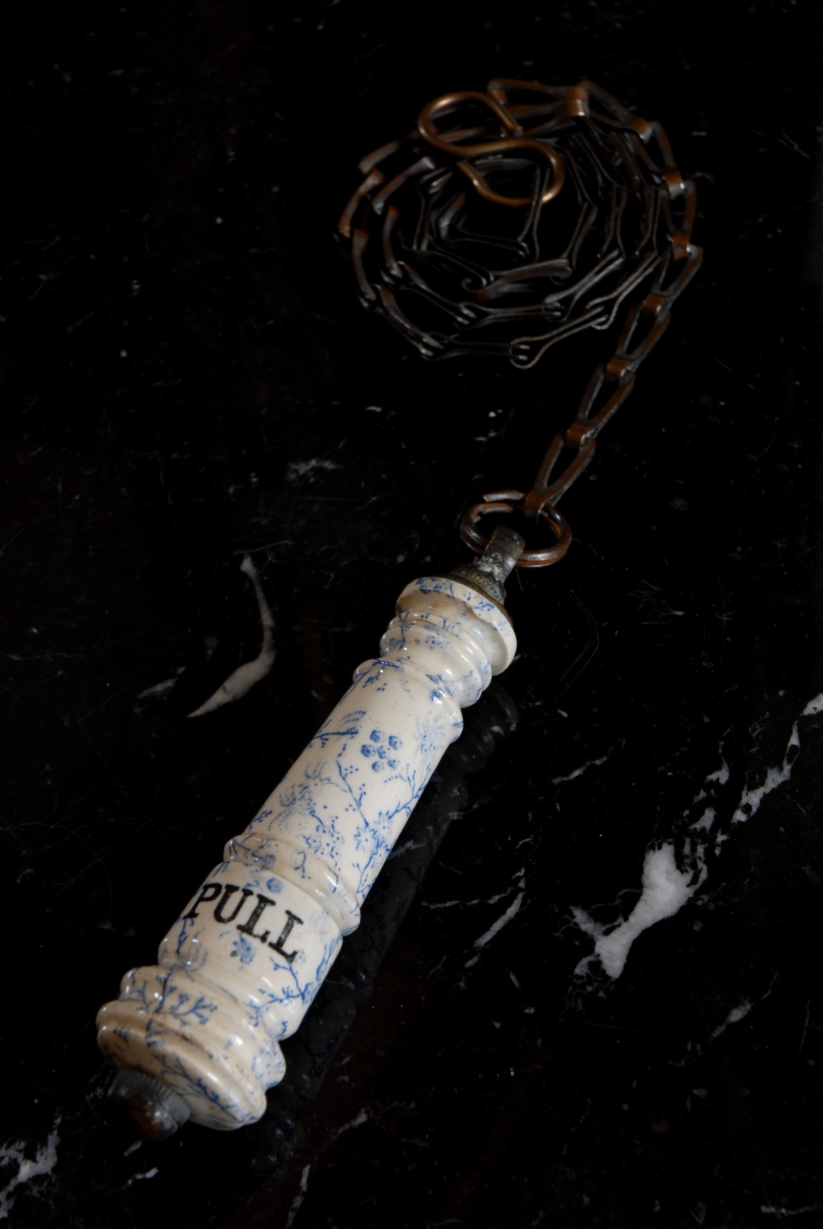 SIZED 1215 Antique Ceramic Cistern Pull.JPG