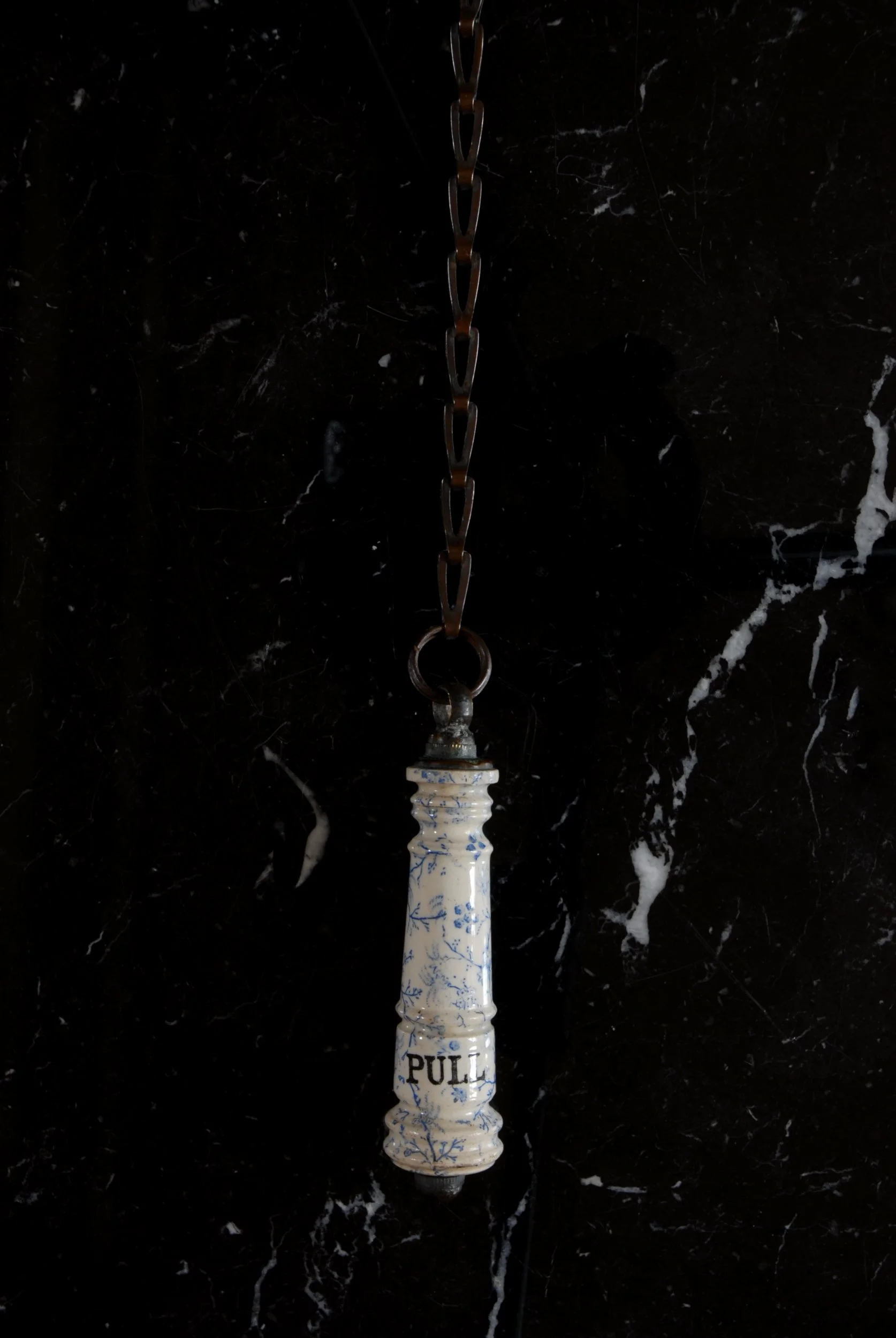 SIZED 1215 Cistern Pull Ceramic.JPG