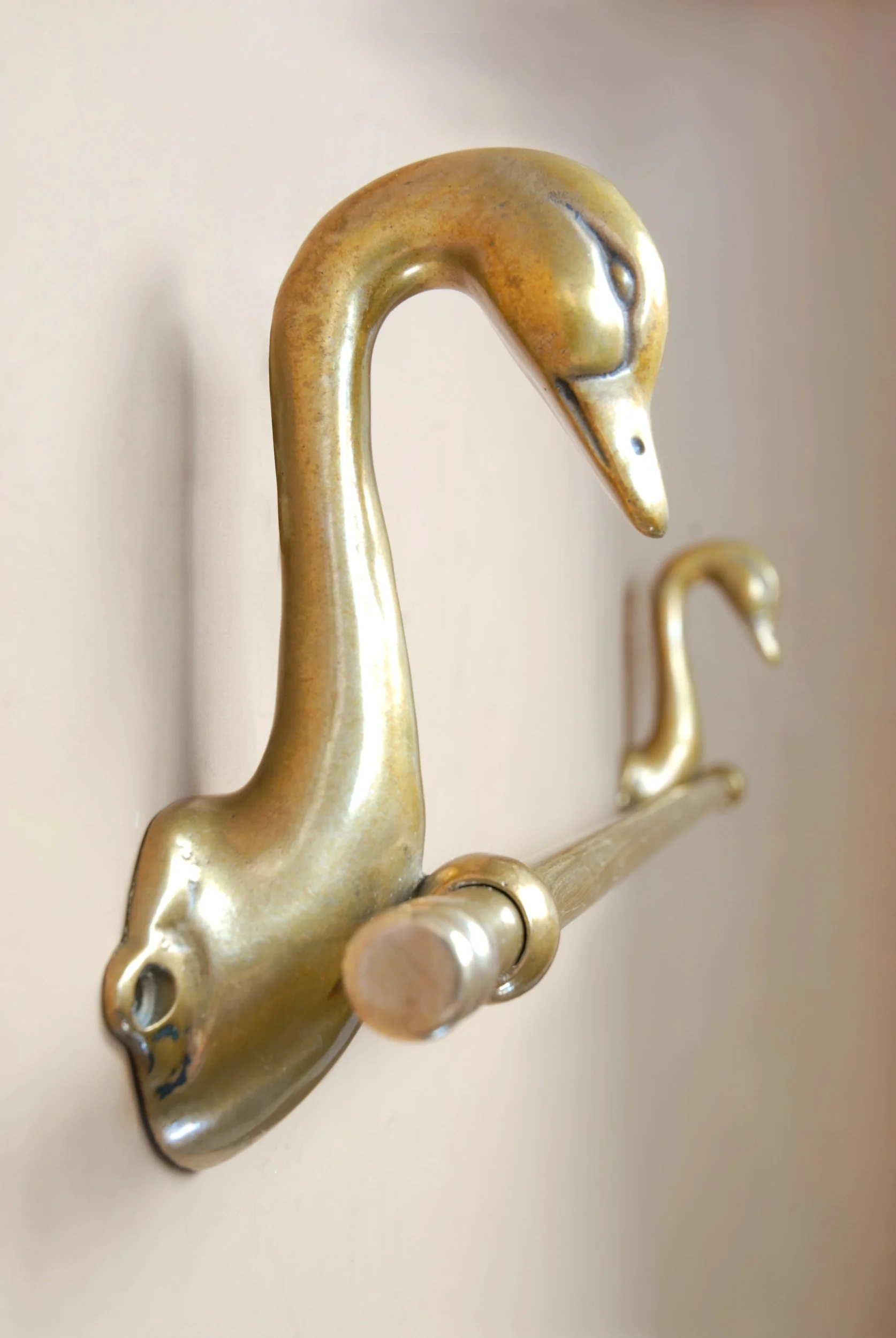 SIZED 1217 Towel Rail Bronze.JPG
