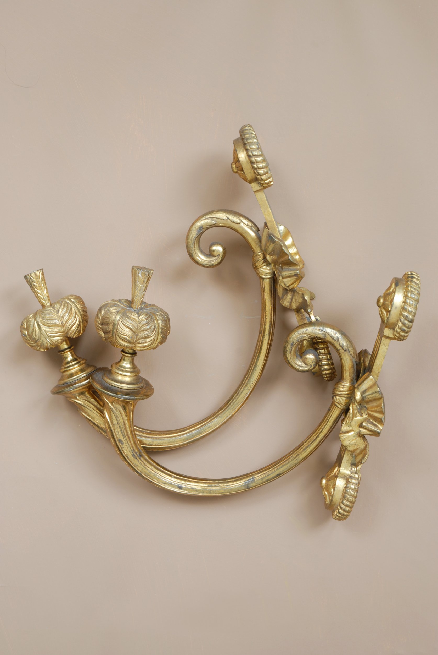 SIZED 1253 Napolean III Curtain Tie Backs.JPG
