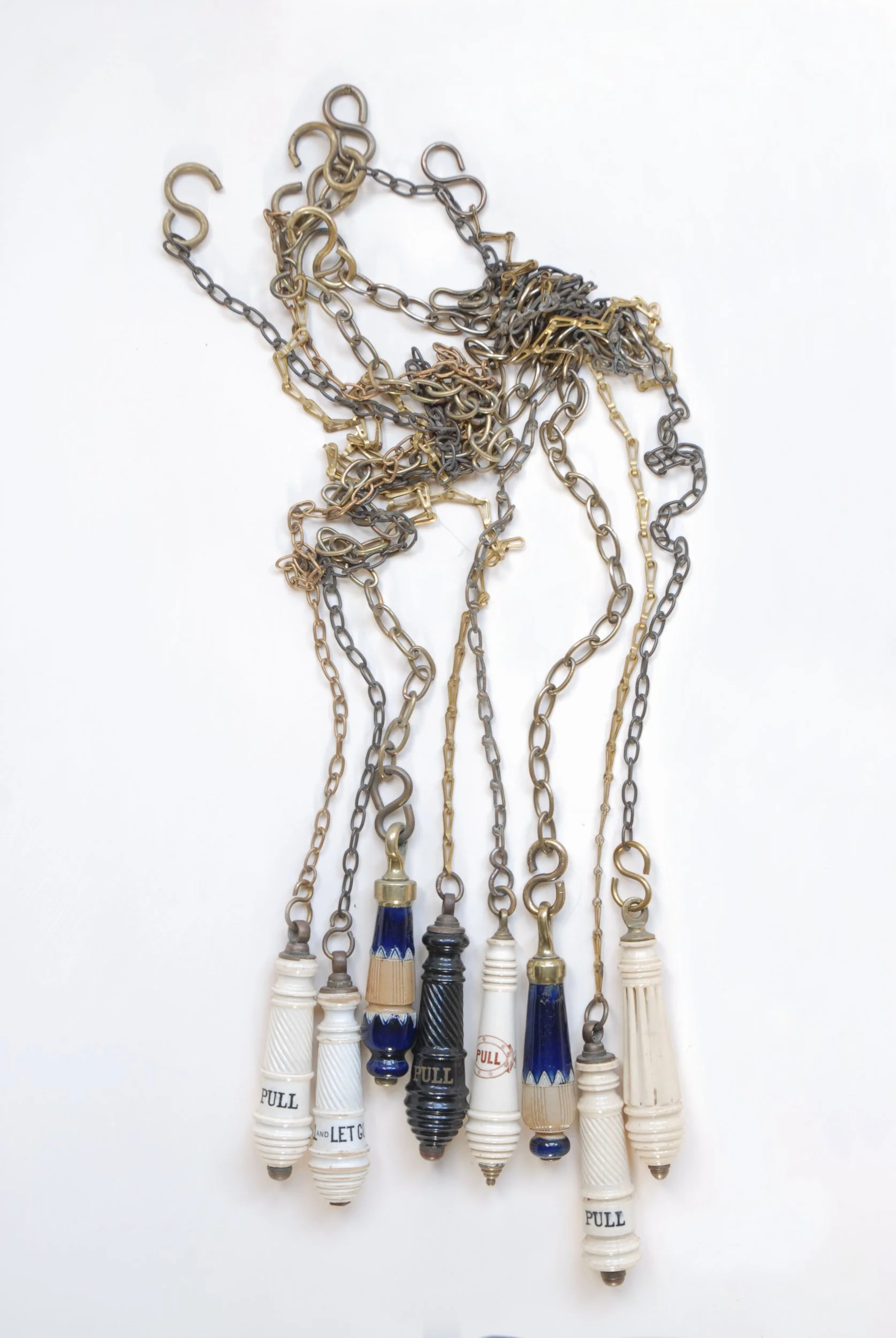 SIZED 1321 Victorian Cistern Pull Waterandwooduk.JPG