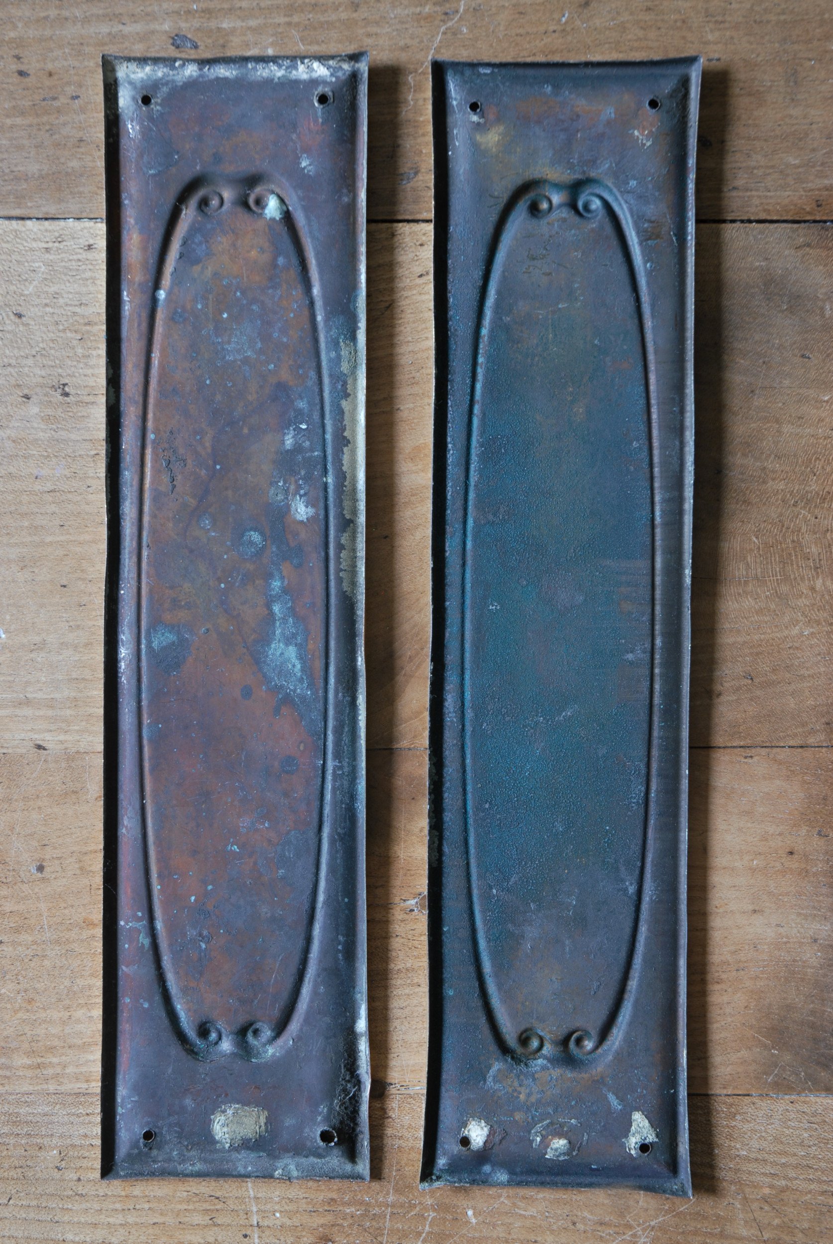 SIZED 1594 Door Plates Brass.JPG