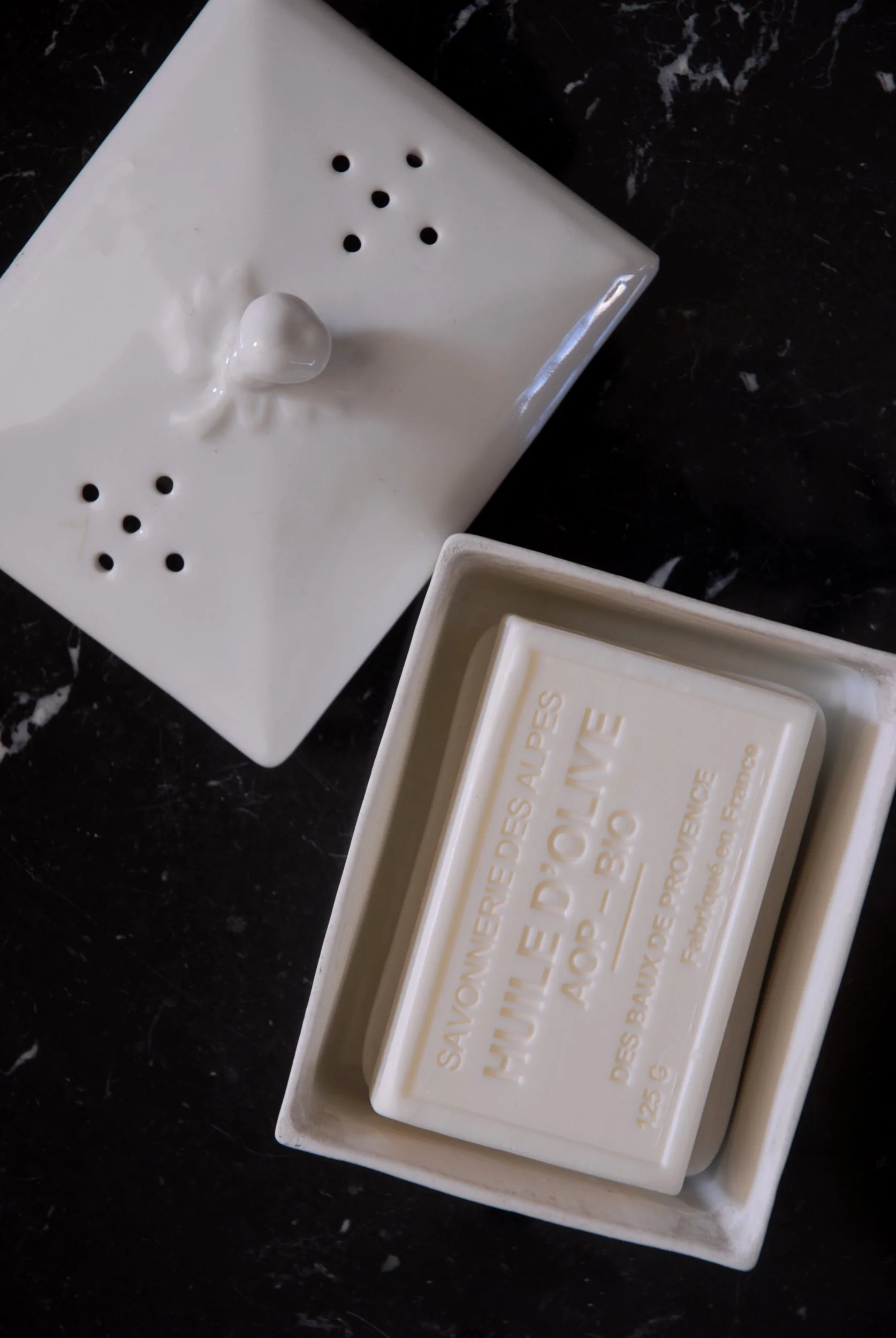 SIZED 1460 Porcelain Soap Holder Antique.JPG